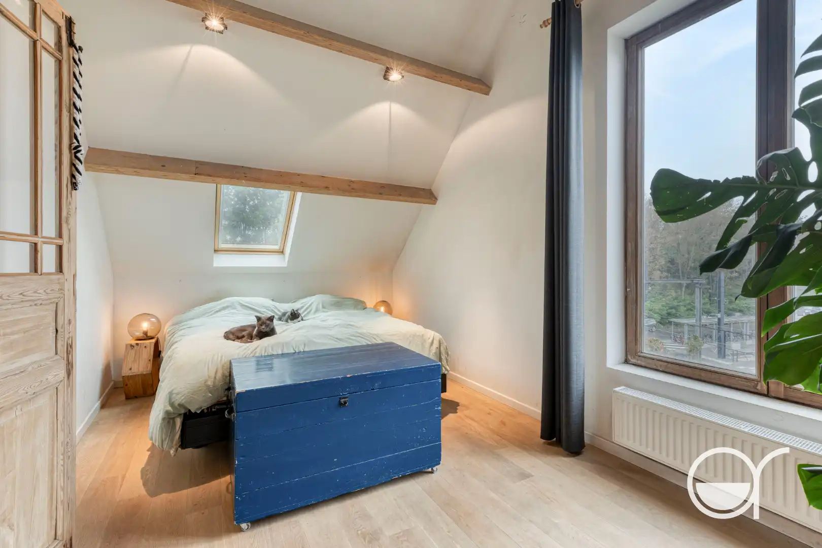 Karaktervolle, volledig gerenoveerde woning met oog voor detail en kwaliteit foto 25