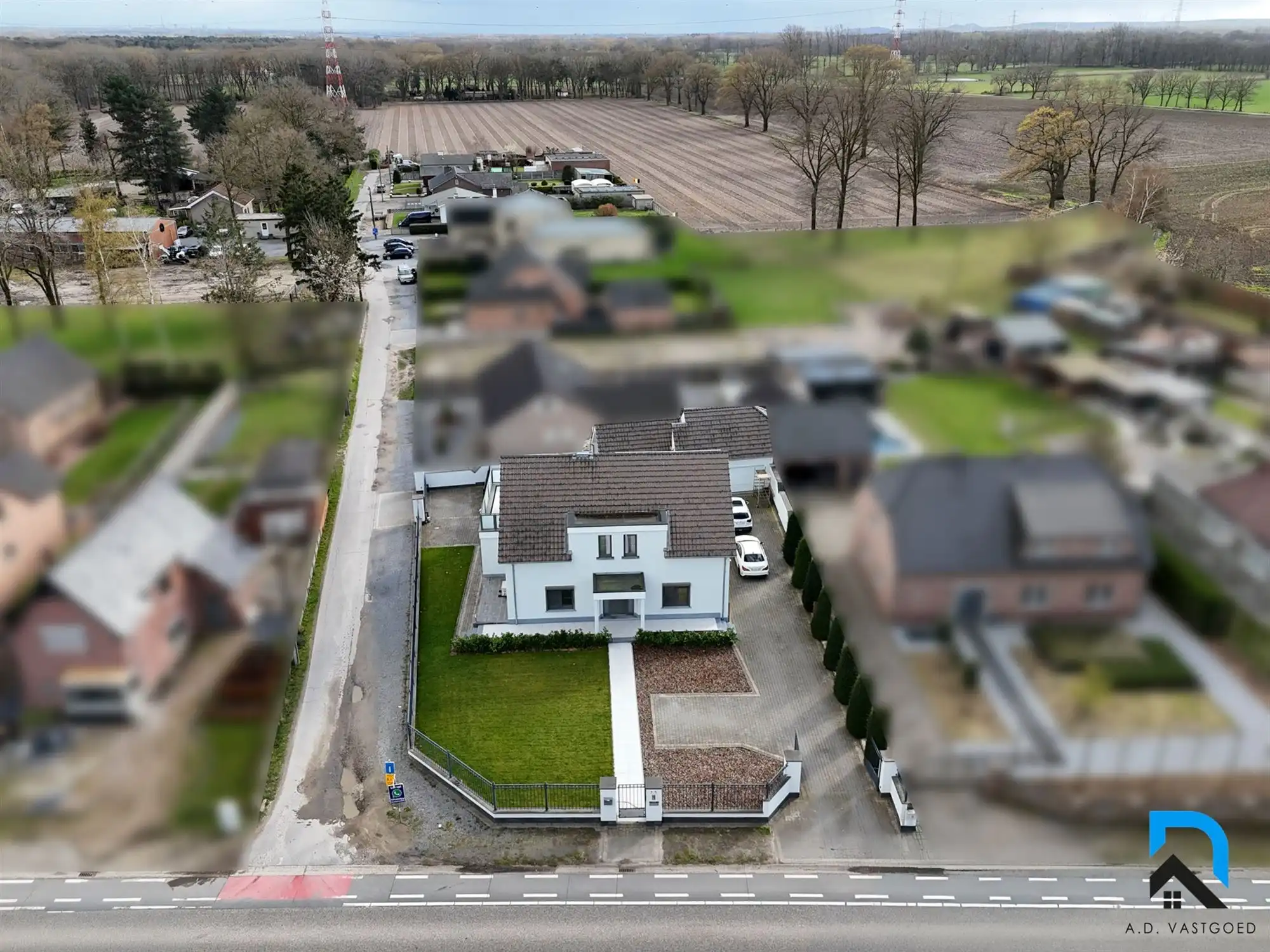 Gerenoveerde villa in Maaseik foto 3