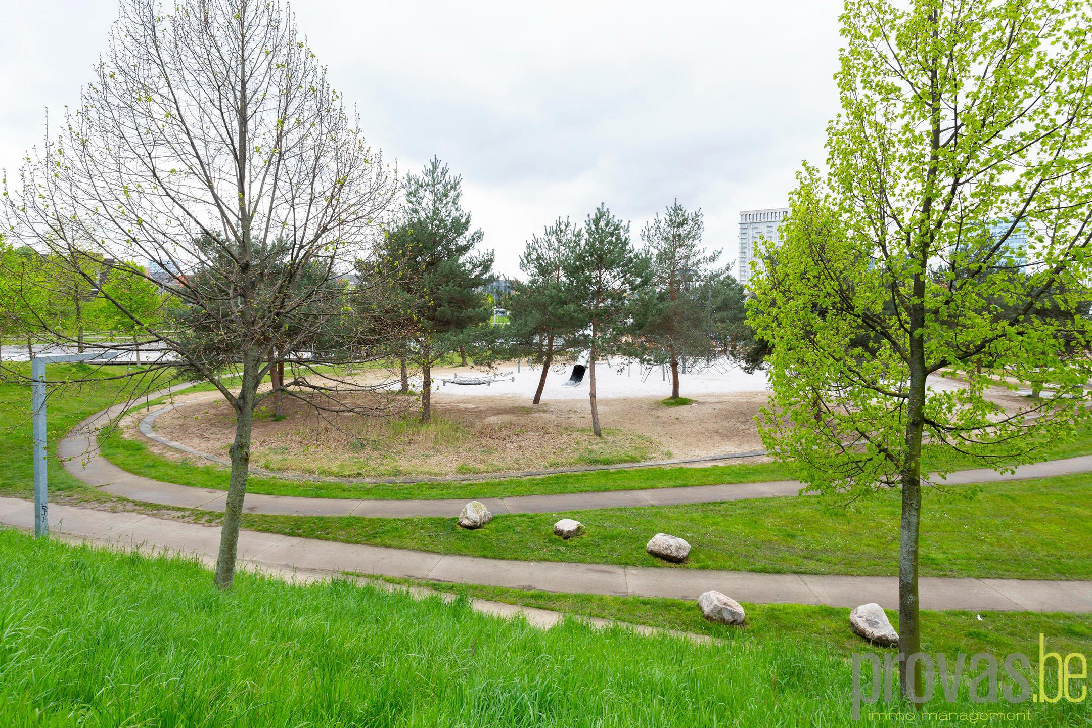 HANDELSRUIMTE CA 368 M² OP ZICHTLOCATIE AAN PARK SPOOR NOORD foto 8