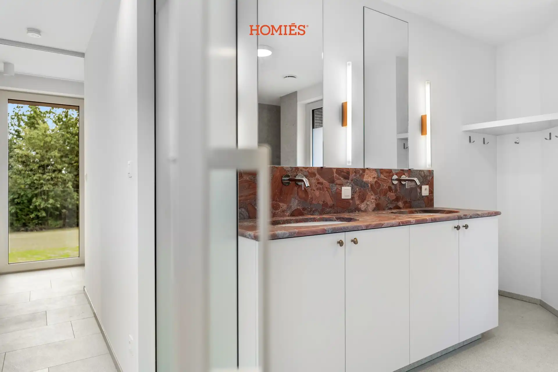 prachtige nieuwbouw met 3 slaapkamers en tuin met bos foto 11