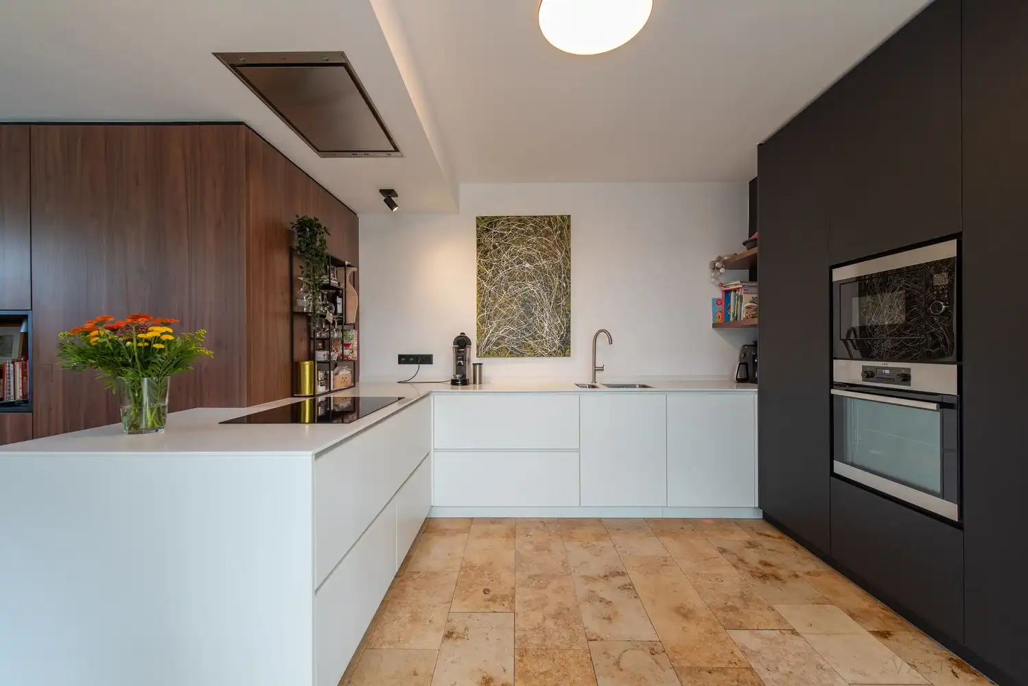Moderne villa  met zwembad op toplocatie in Genk - instapklaar en future-proof foto 13