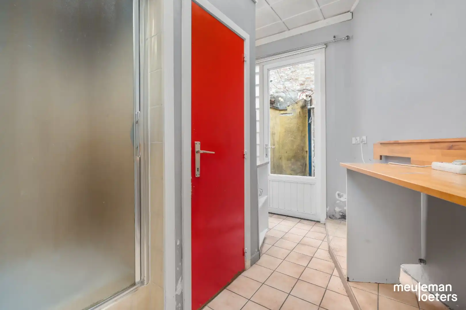 Schitterend gelegen te renoveren woning foto 7