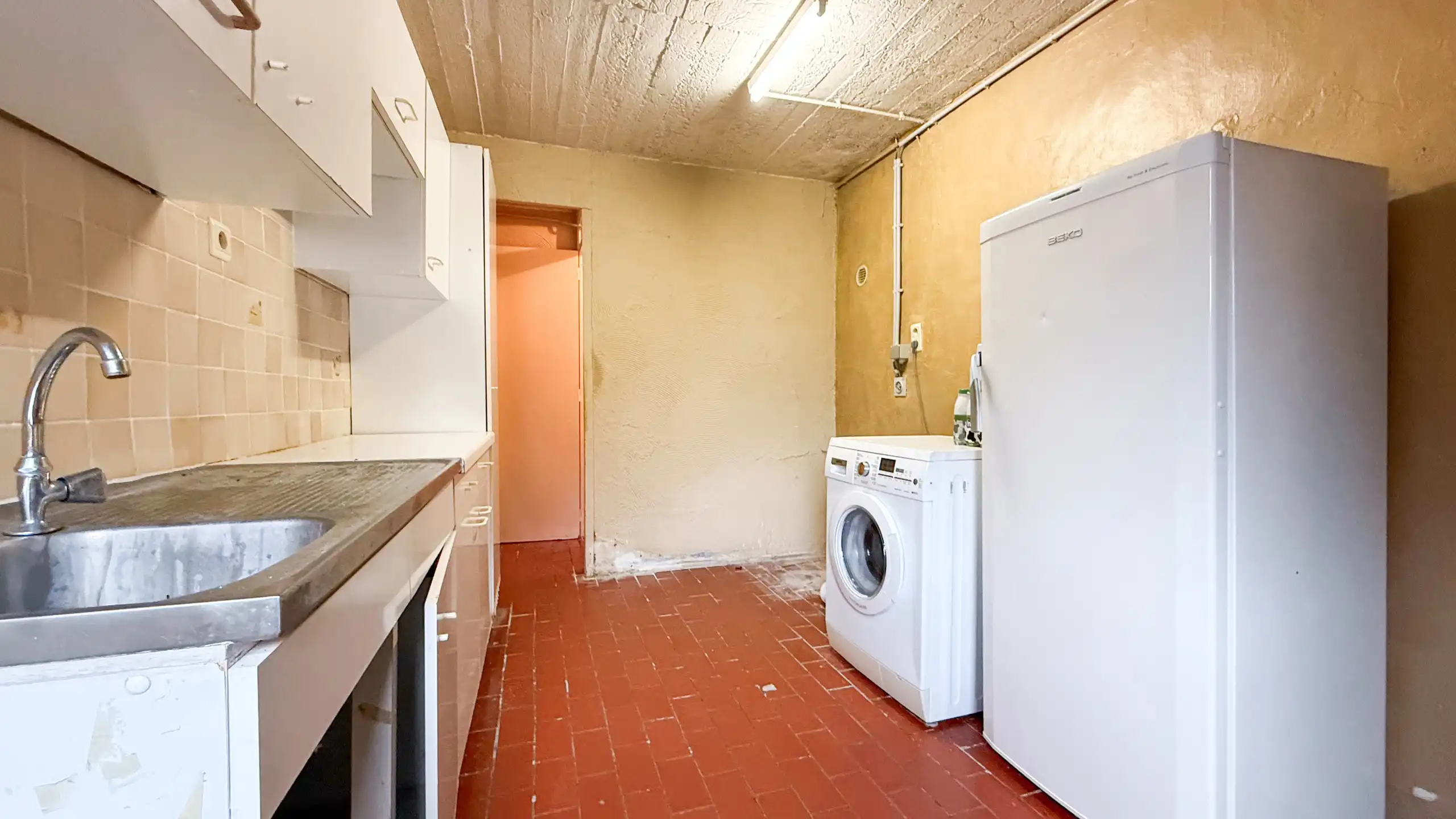 Landelijk gelegen te renoveren hoeve op ruim perceel! foto 10