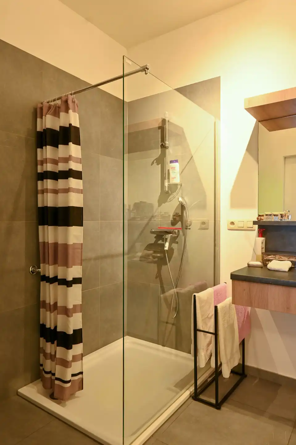 Serviceflat te koop foto 11