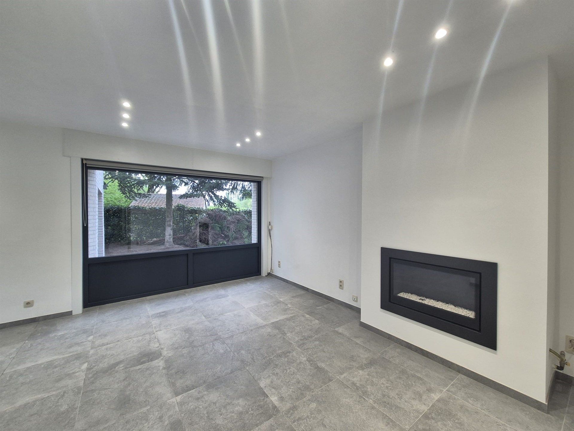 Gerenoveerde energiezuinige bungalow met 2 slaapkamers.  foto 8