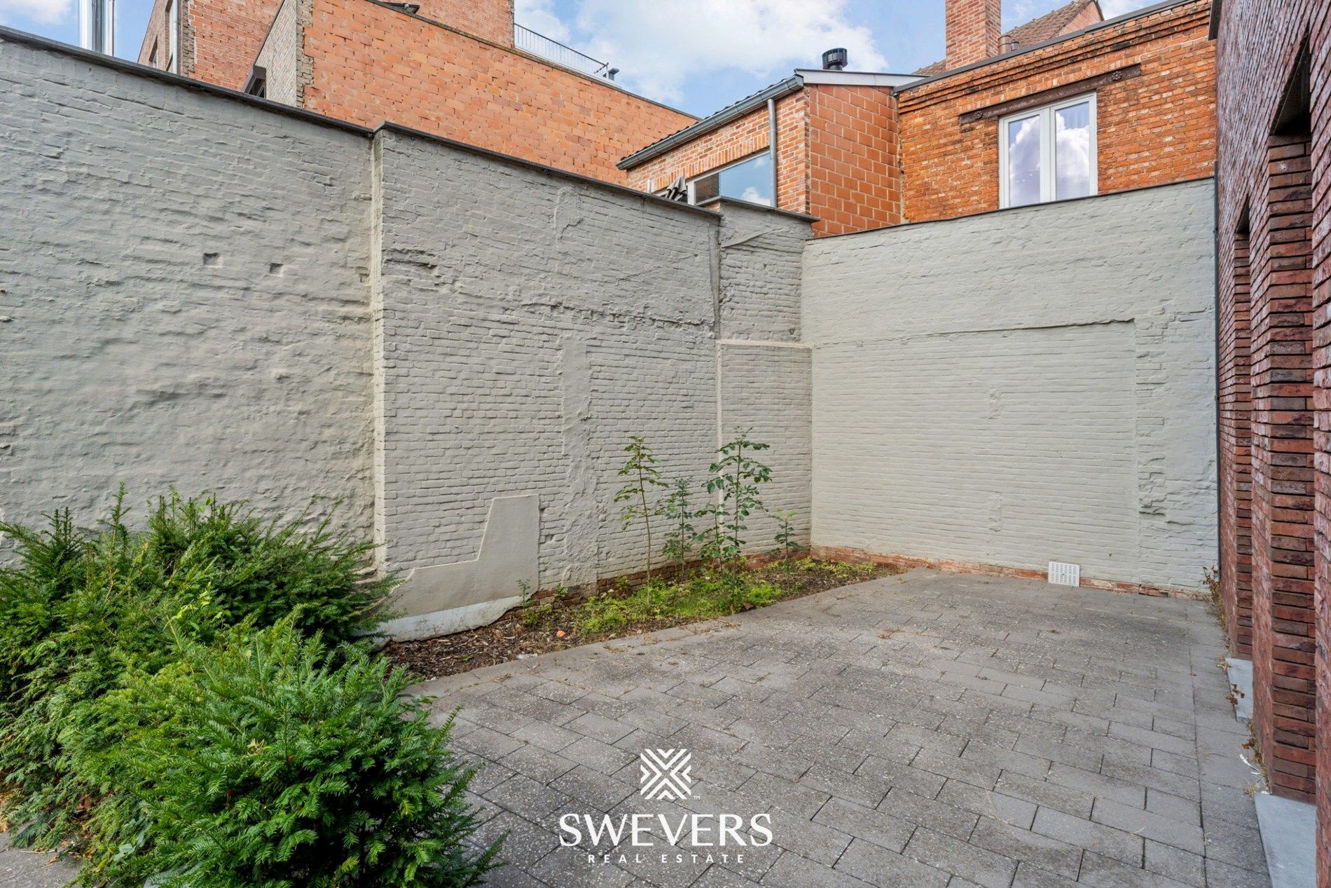 Instapklaar handelspand van 127 m² op toplocatie in Beringen foto 27