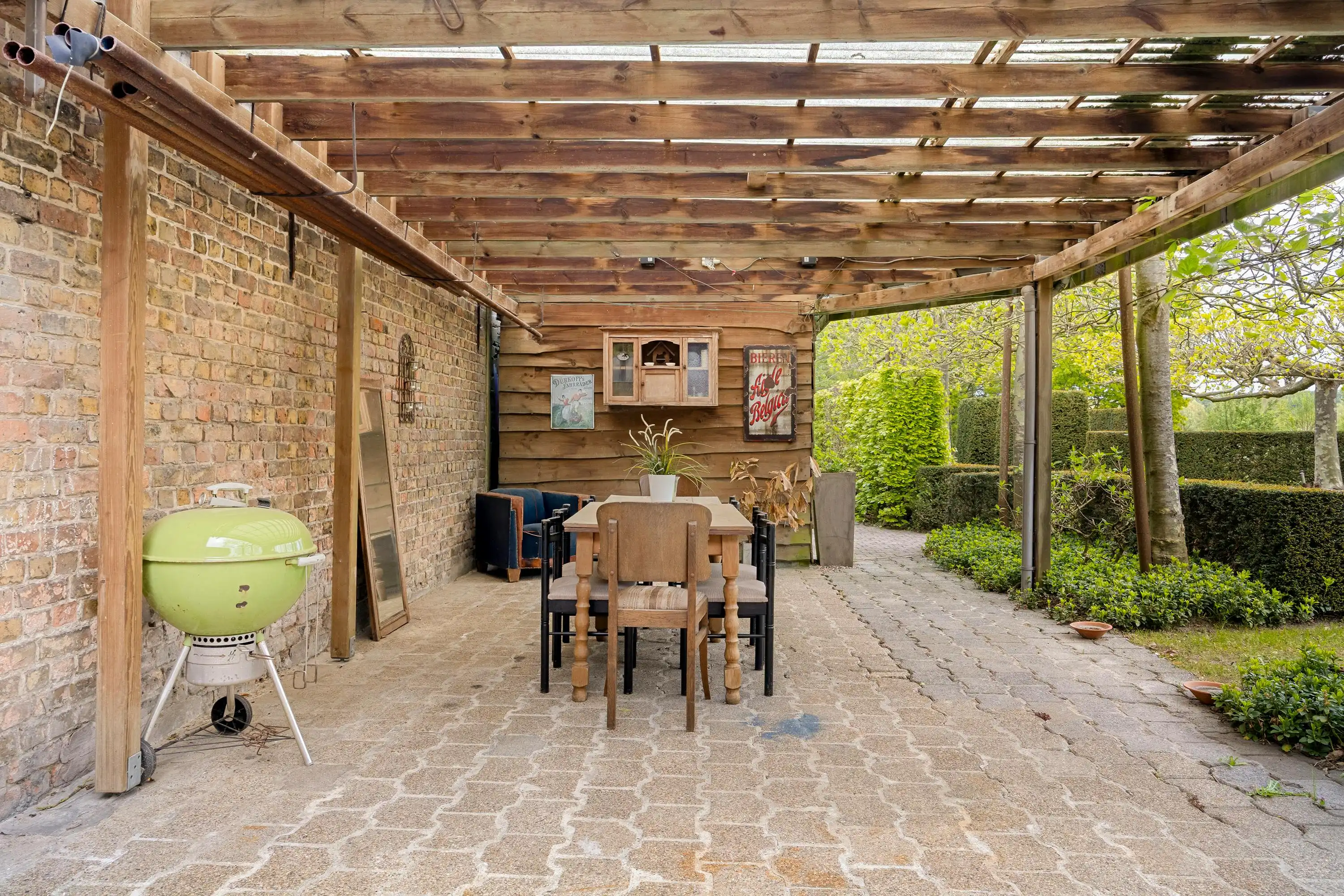 Vrijstaand huis met bijgebouw op perceel van 4012m² te Moerkerke foto 13