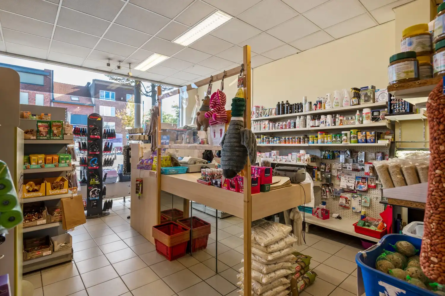 Handelspand met magazijn in Hoboken Centrum foto 3