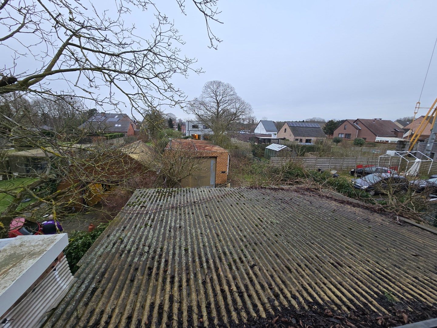 Te renoveren woning, 4 slpk, met tuin en 3 garages foto 19