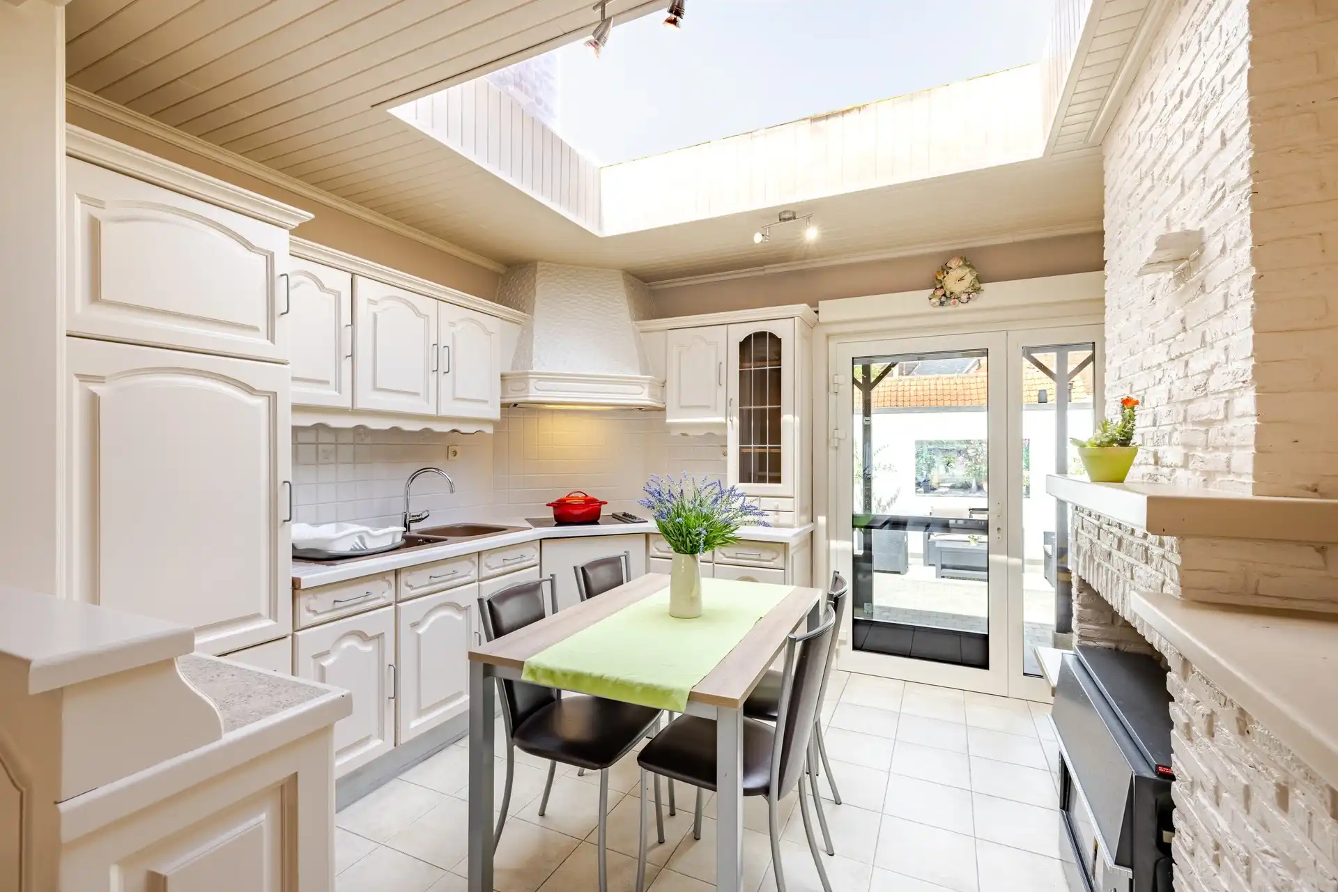 Instapklare gezinswoning met 4 slaapkamers  foto 6