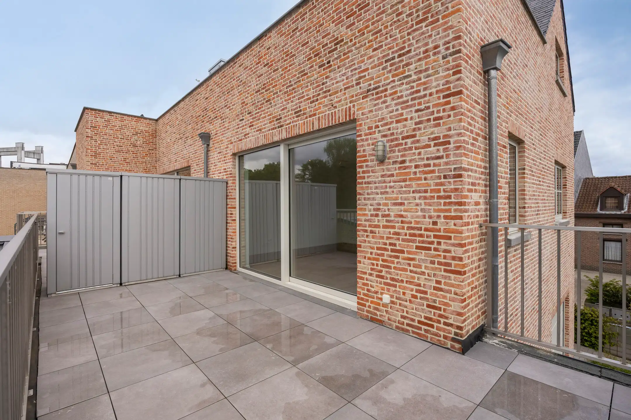 Trendy 1-slpk app met terras, EPC A, privé parking. foto 10