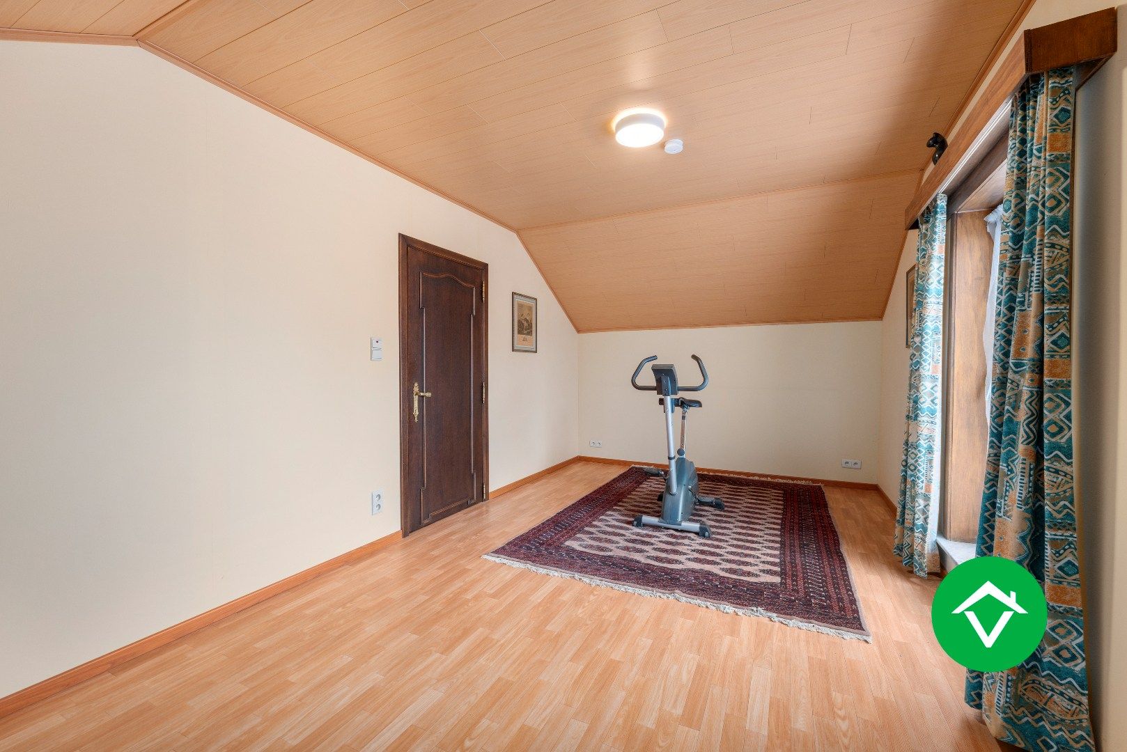 Rustig gelegen alleenstaande woning met bijgebouwen te Koekelare foto 21