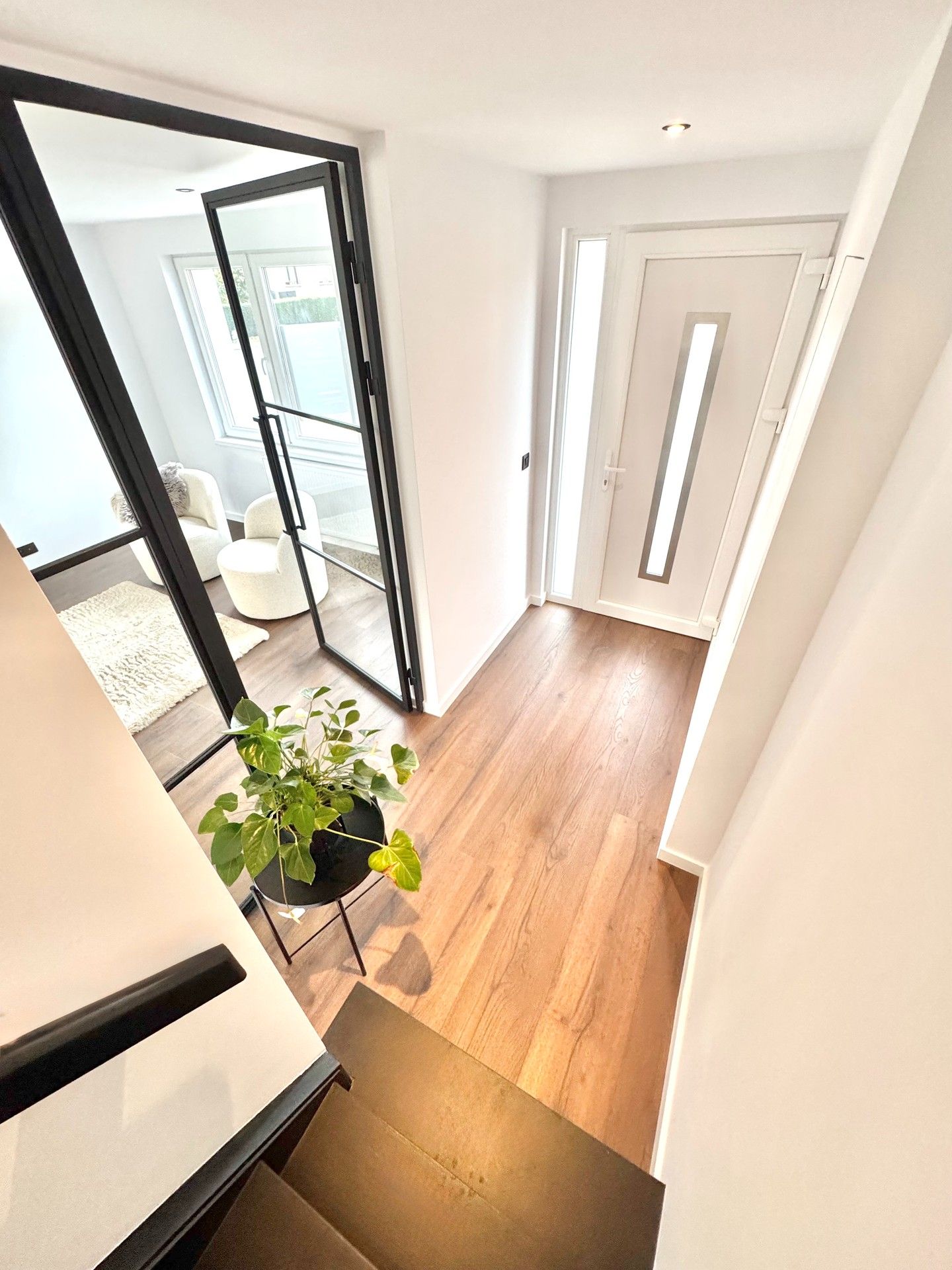 GERENOVEERDE WONING MET TUIN & GARAGE - 444 M² foto 21