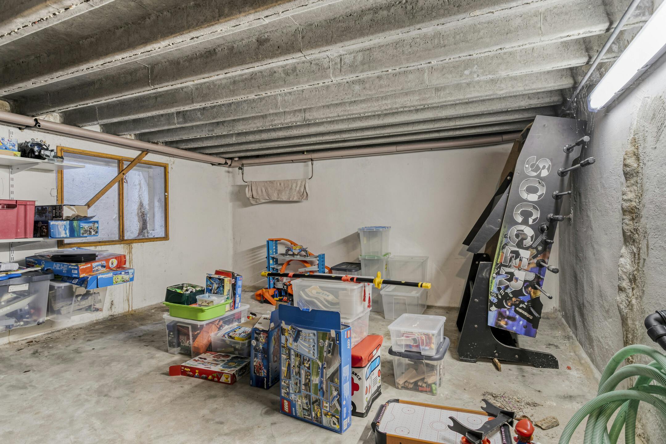 Halfopen huis met 3 kamers te koop in Ooigem foto 12