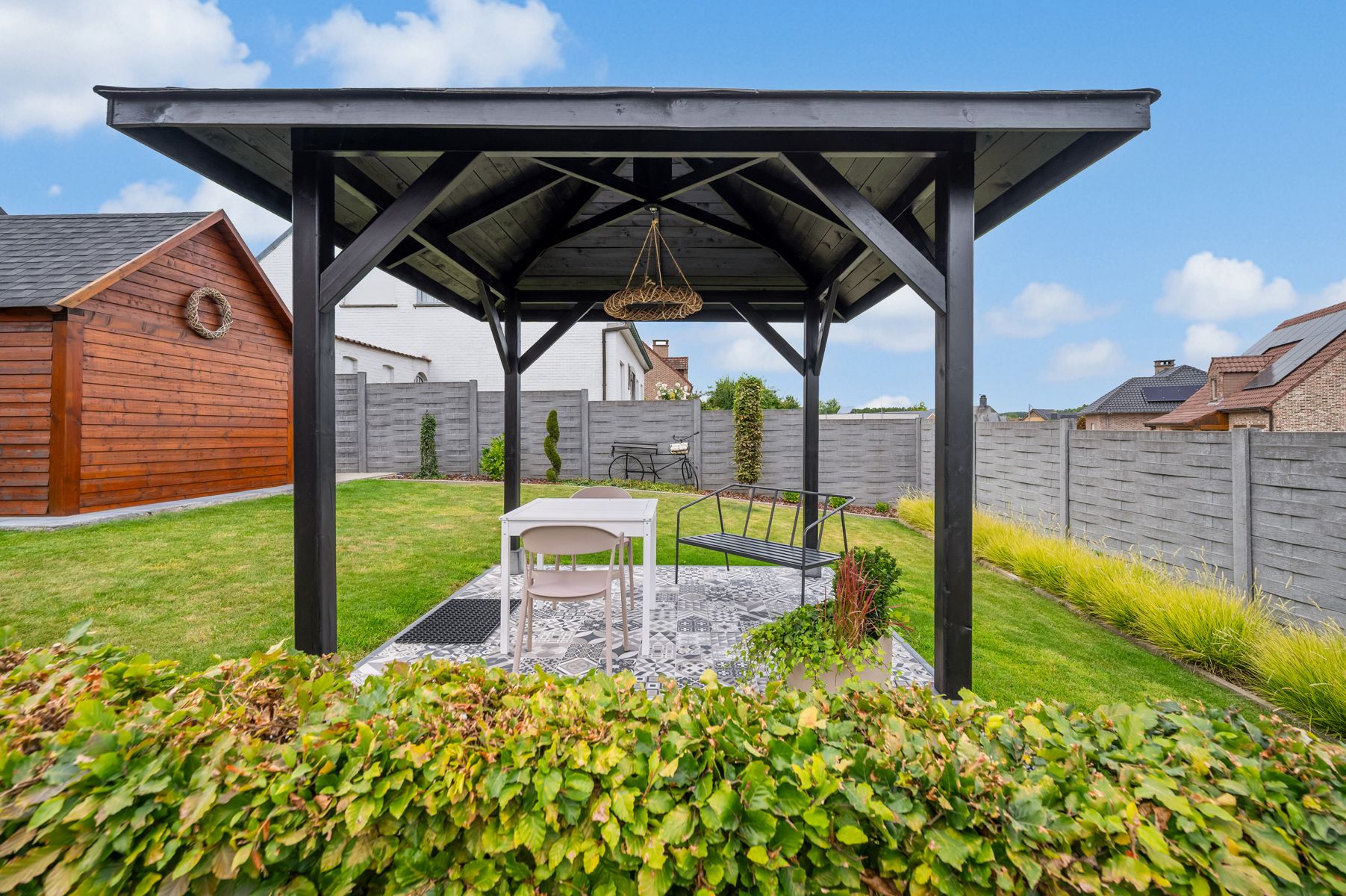 Recente (2020) open bebouwing met tuin en 3 slaapkamers foto 26
