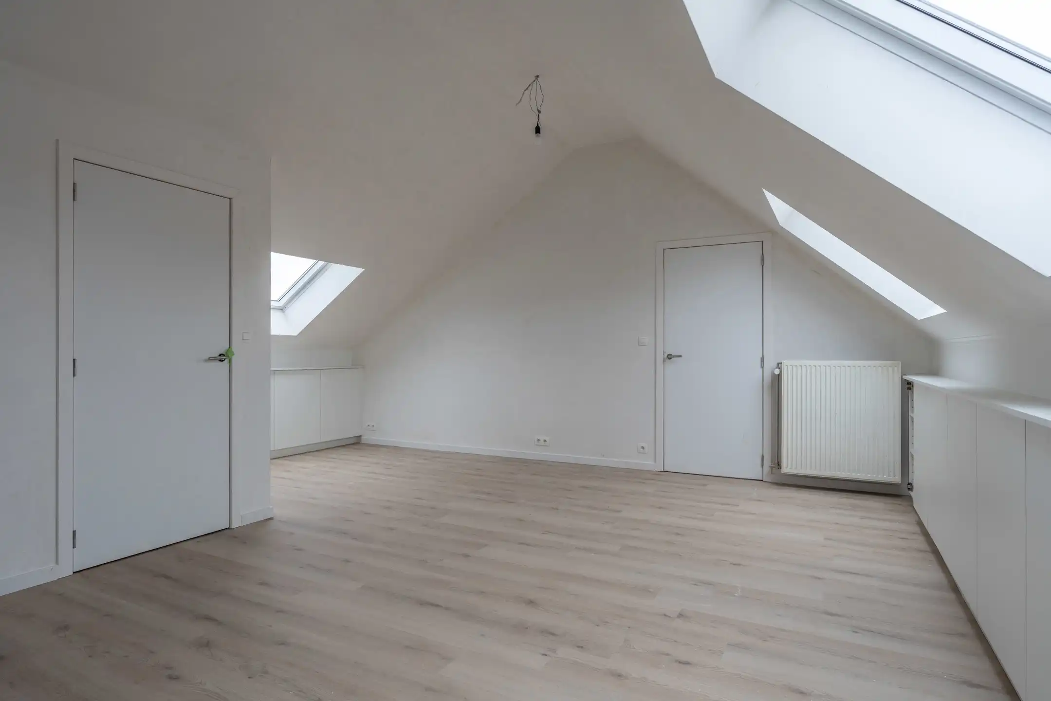 Duplex app (197m²) met 4 slaapkamers vlakbij centrum Beerse. foto 29