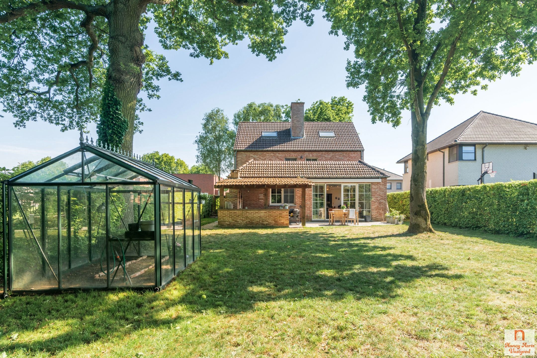 Tijdloze pastoriewoning in het groene Tervant foto 3