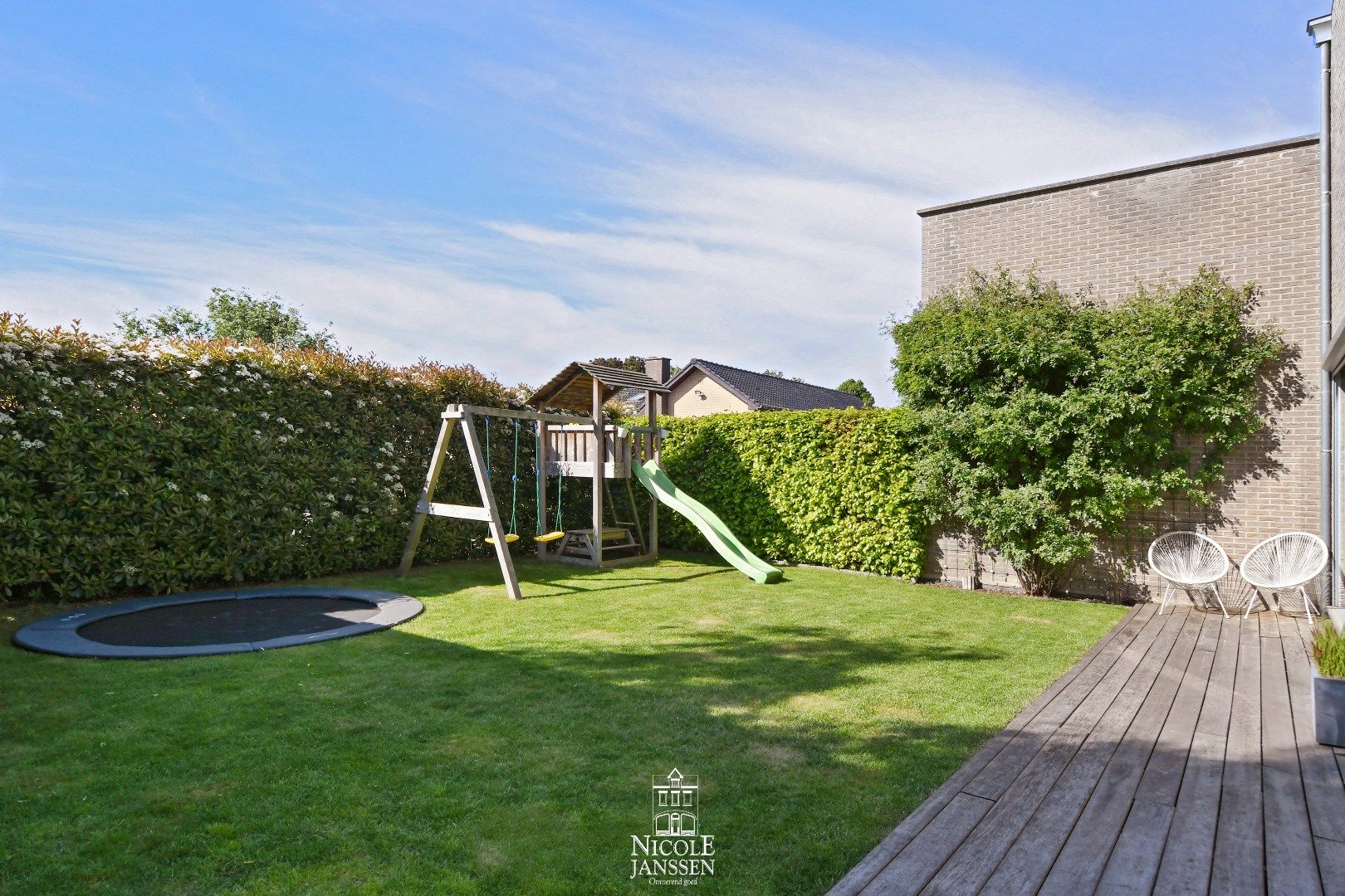 Halfvrijstaande gezinswoning met vrijstaande garage foto 29