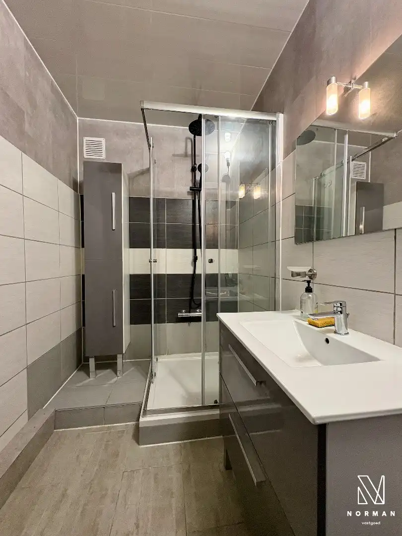 Appartement met twee slaapkamers in centrum van Harelbeke  foto 3