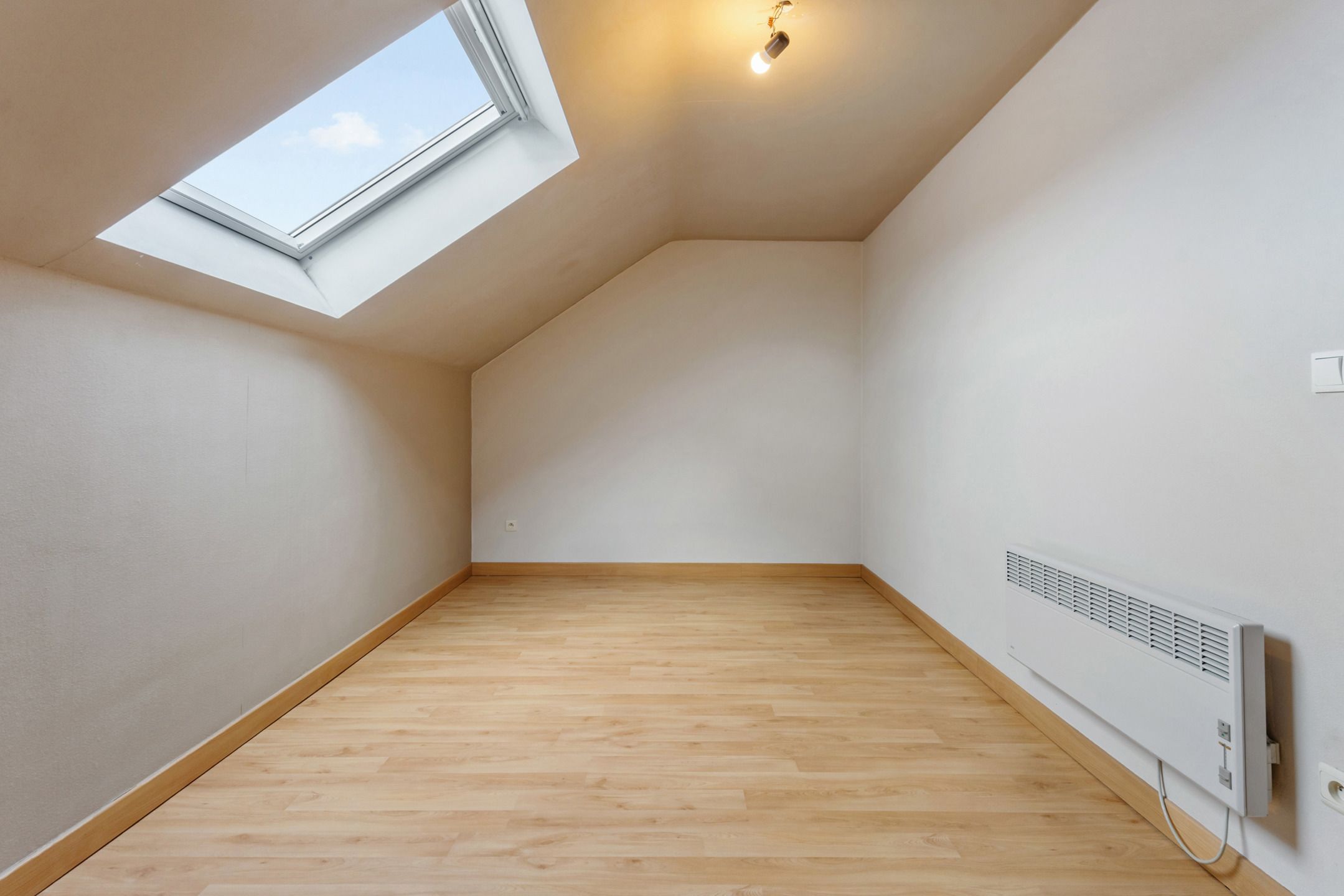 Duplex appartement met garage te Vlijtingen foto 17