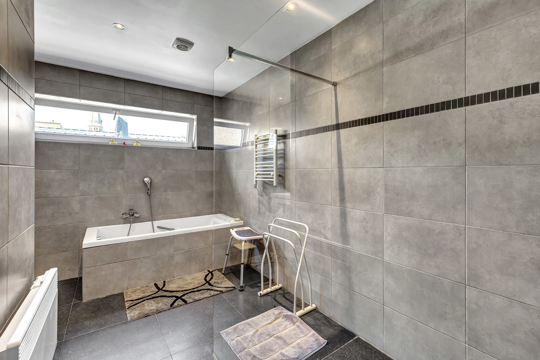 Woonhuis met 5 slaapkamers foto 8