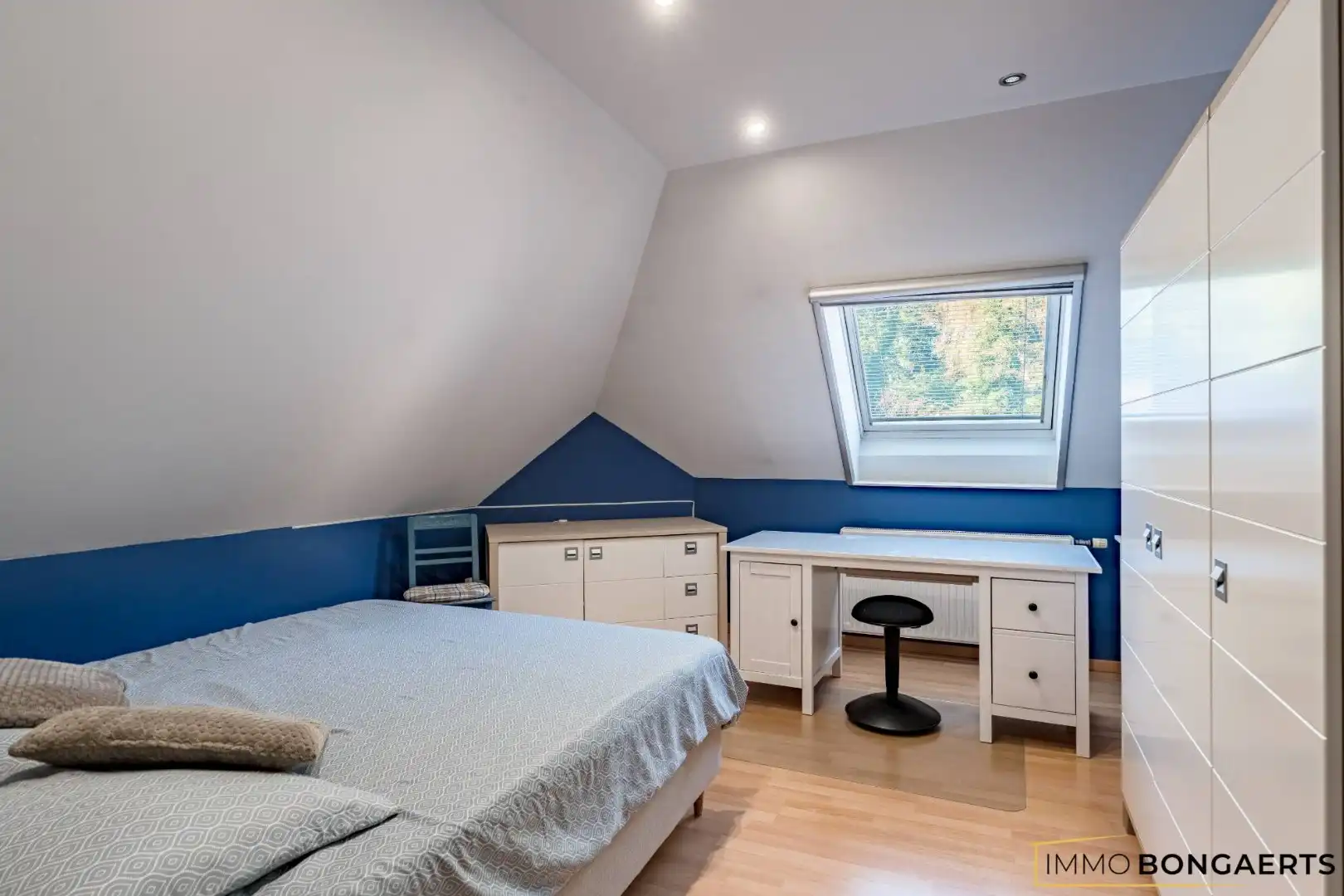 Bijzonder ruime woning op een uitzonderlijk perceel van maar liefst 16 are foto 26
