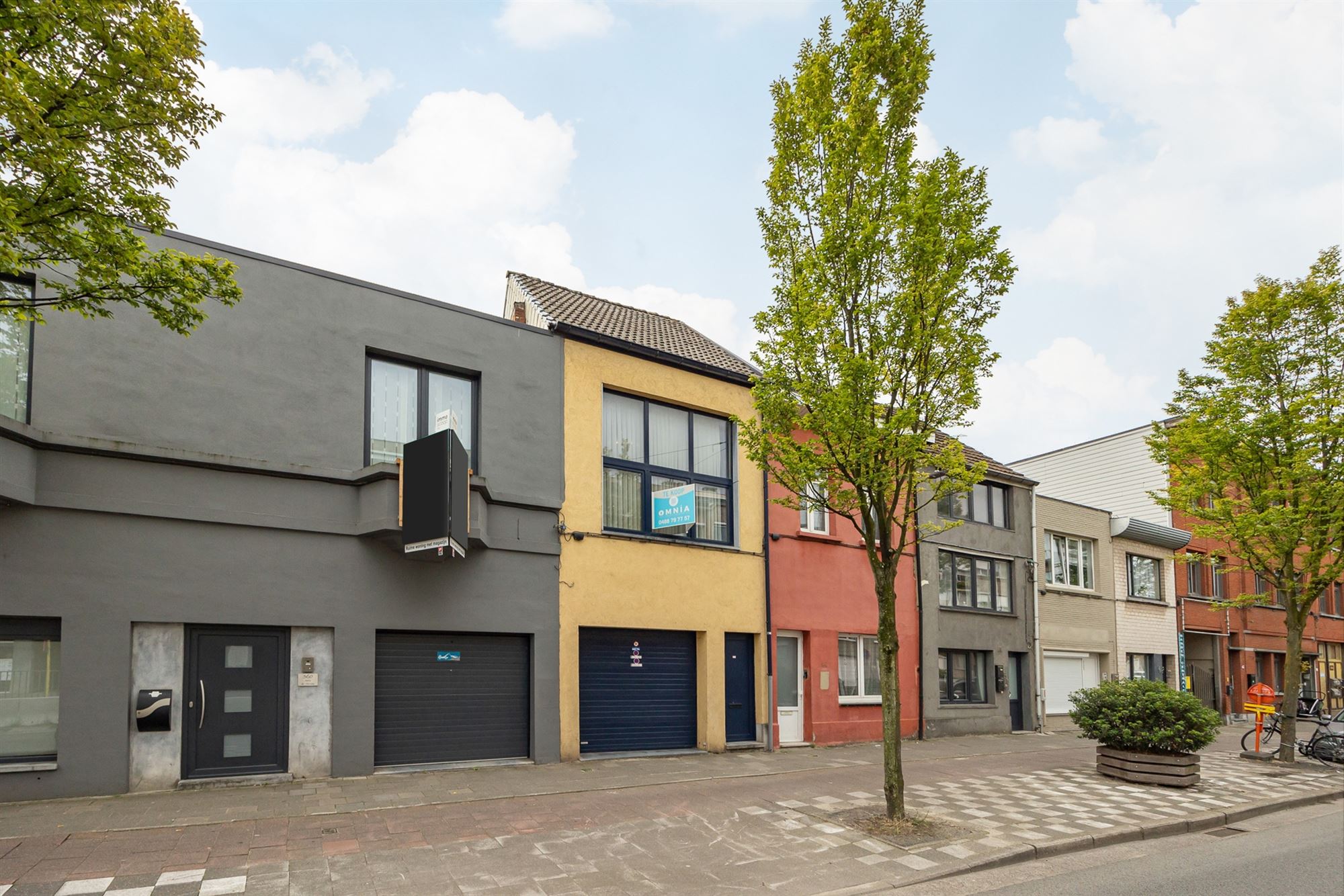 Woning met garage/ruime opslagplaats foto 18