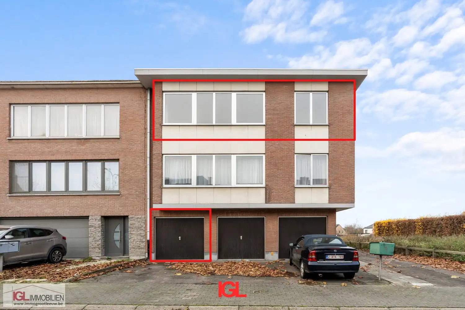 Hoofdfoto van de publicatie: Lichtrijk 2-slaapkamerappartement met garagebox en kelder in Sint-Pieters-Leeuw