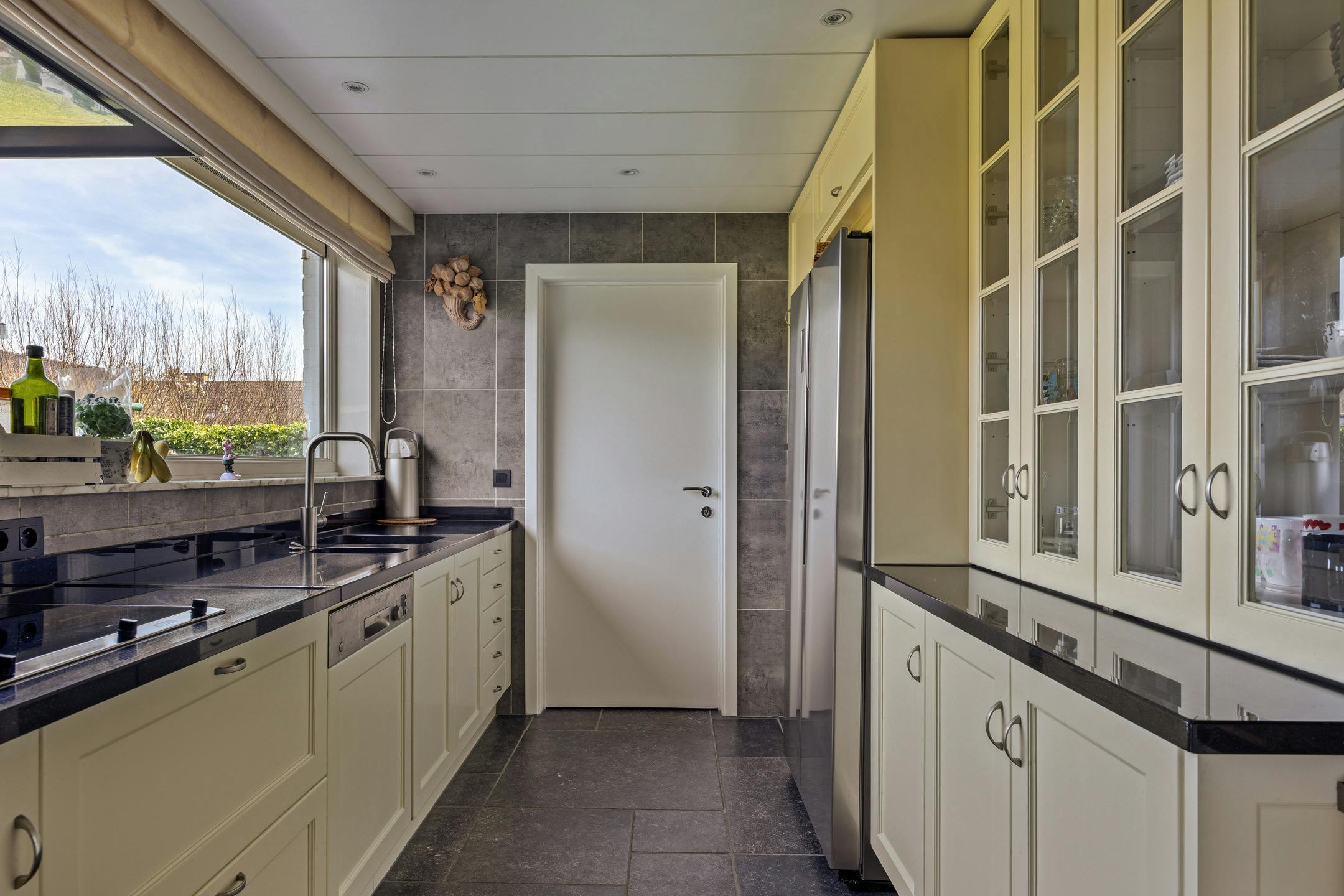Vrijstaand huis langs de Hofmeierlaan te Sint-Kruis (Brugge) foto 12