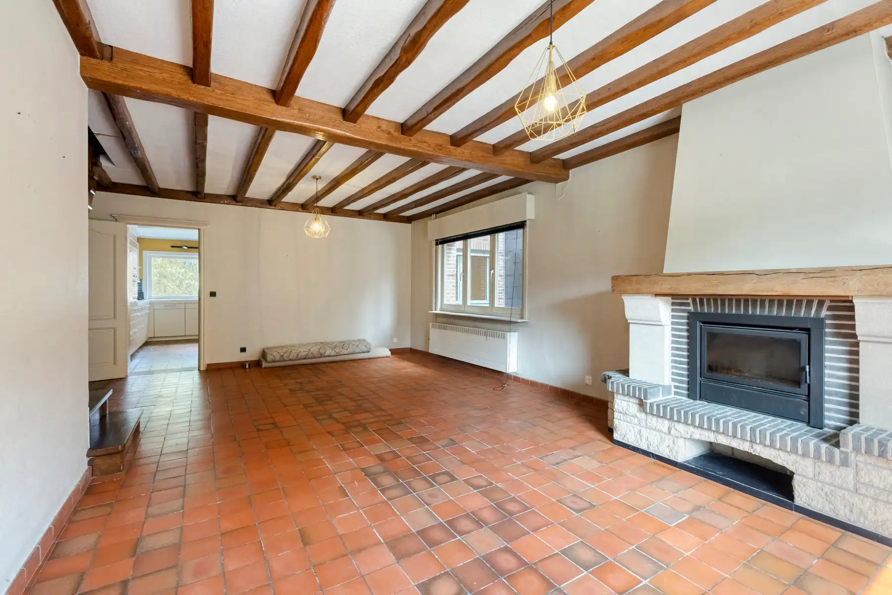 TE KOOP - instapklare woning met 3 slaapkamers en garage foto 4