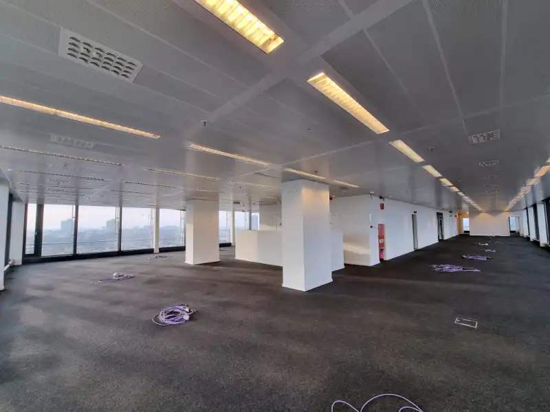 Kantoorruimte te huur foto 2