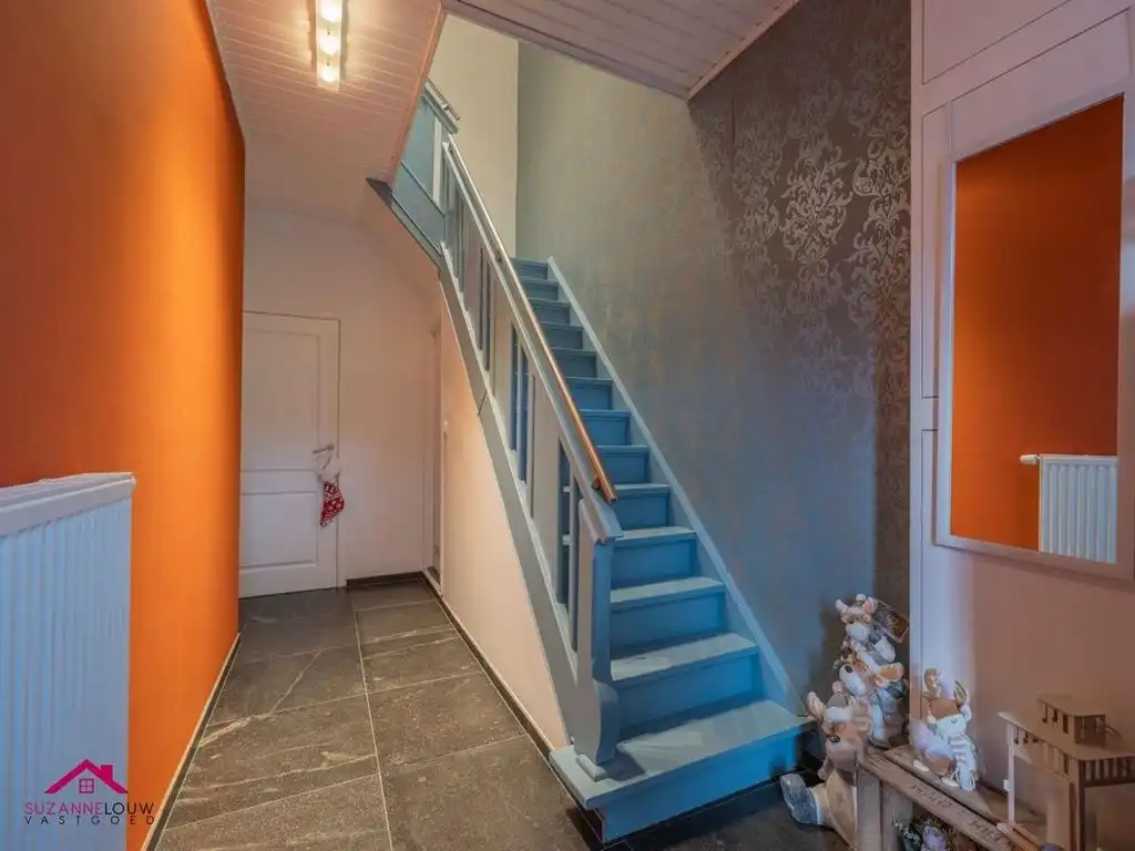 Gezellige en instapklare, half vrijstaande woning met veranda foto 21