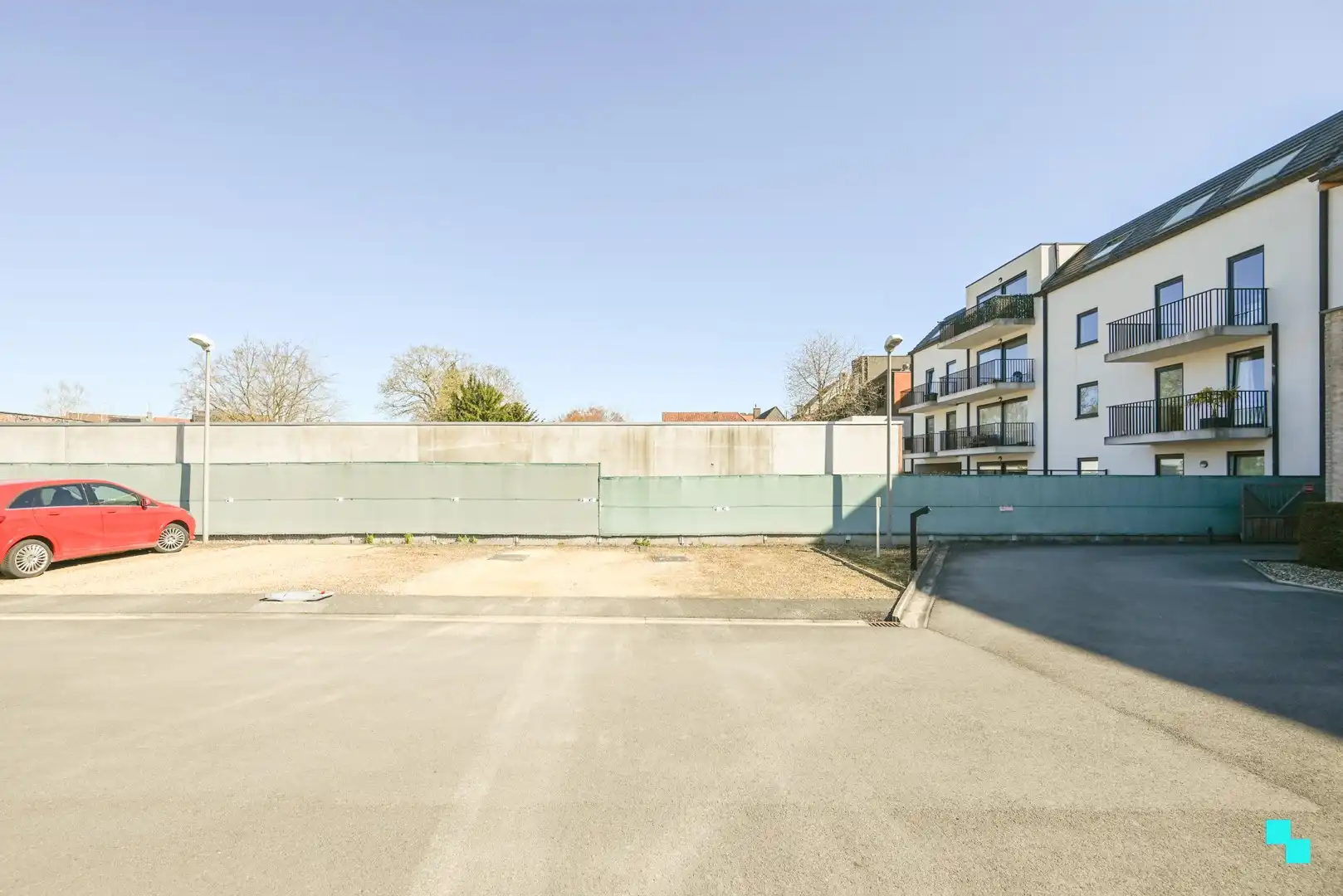 Uiterst commercieel en vlot bereikbaar handelspand (340 m²) te Izegem foto 18