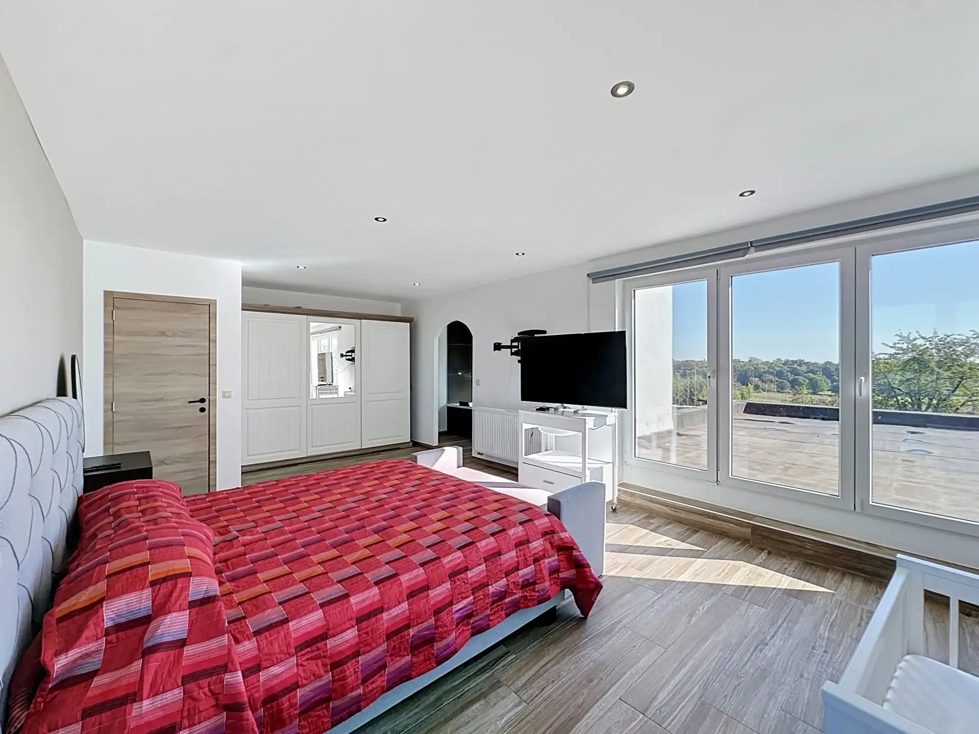 Gerenoveerde villa met uitzicht over de Pajotse weilanden foto 18
