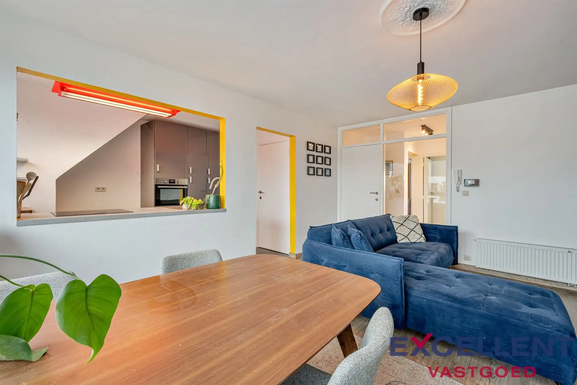 Centraal gelegen appartement te koop in Deinze foto 6