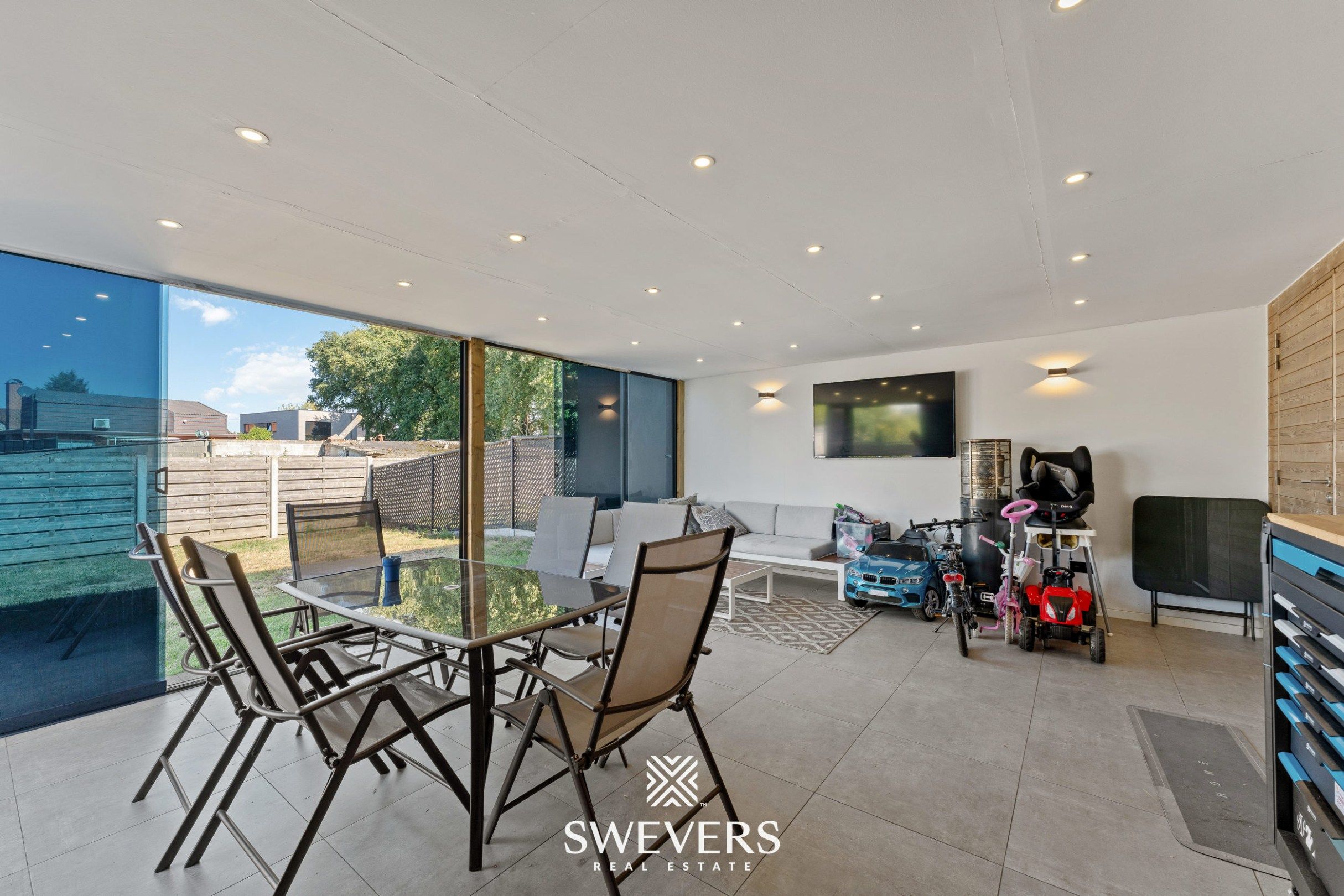 Hedendaagse instapklare woning te Heusden-Zolder  foto 16