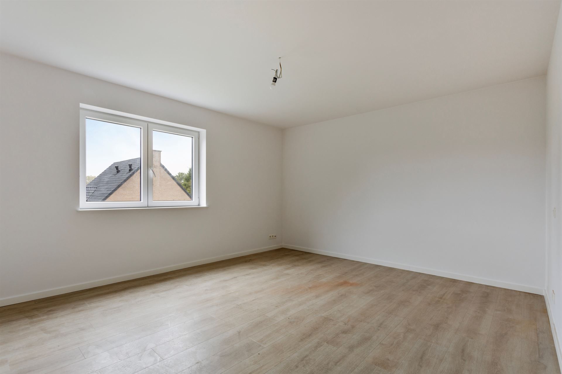 Nieuwbouw van 320 m² met 6 slpk - 2 badk  foto 15