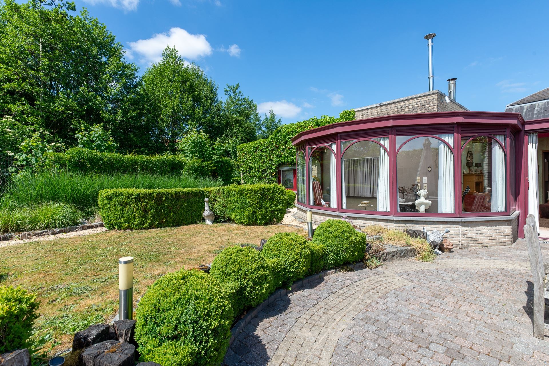 Unieke eigendom te koop met twee woningen en loods te Zingem foto 9