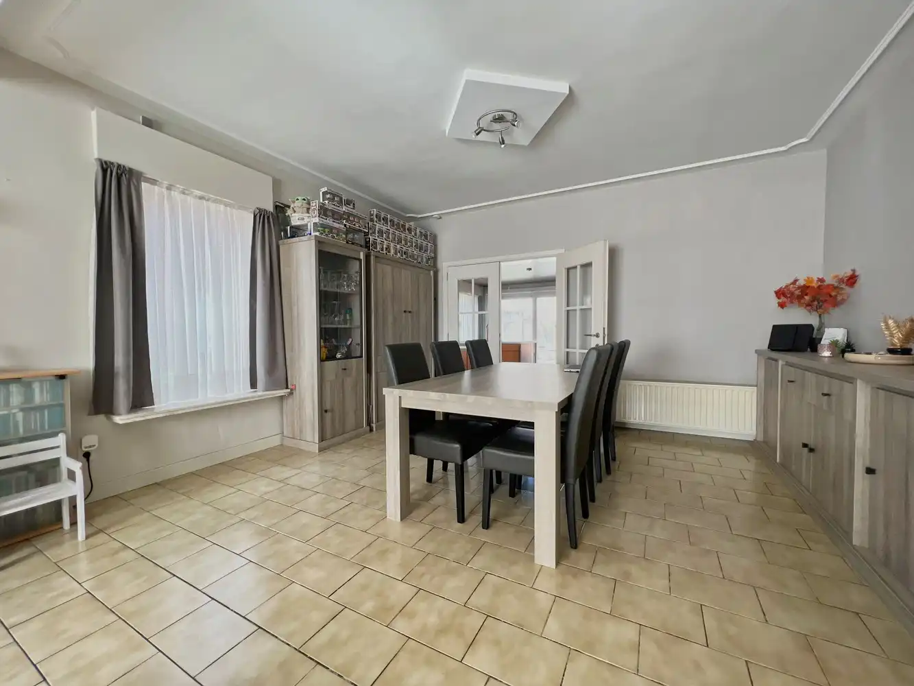 Instapklare gezinswoning (4 slpks) +zonnige tuin 777m²! foto 5