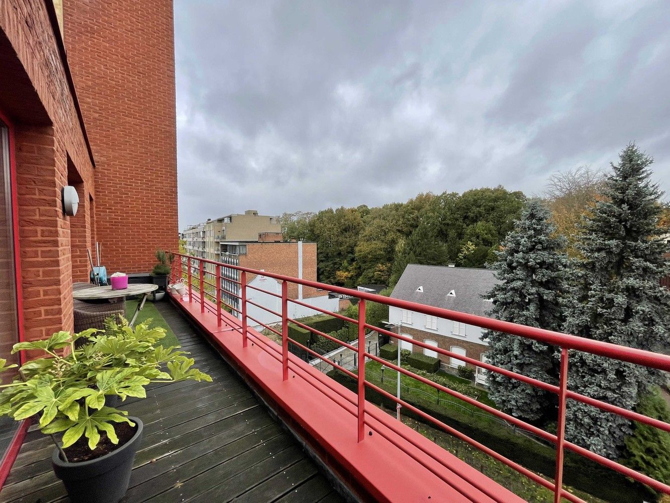 Investeringspand op vierde verdieping van exclusief gebouw in het hart van Genk. foto 6