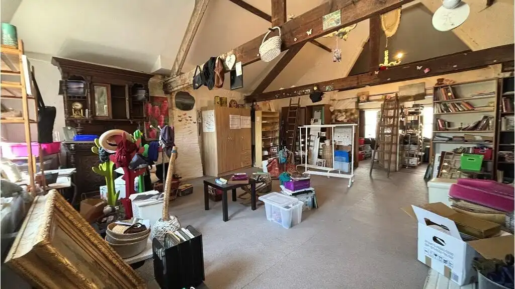 Comfortabele 3-slaapkamerwoning met Terras te koop in Brugge foto 13