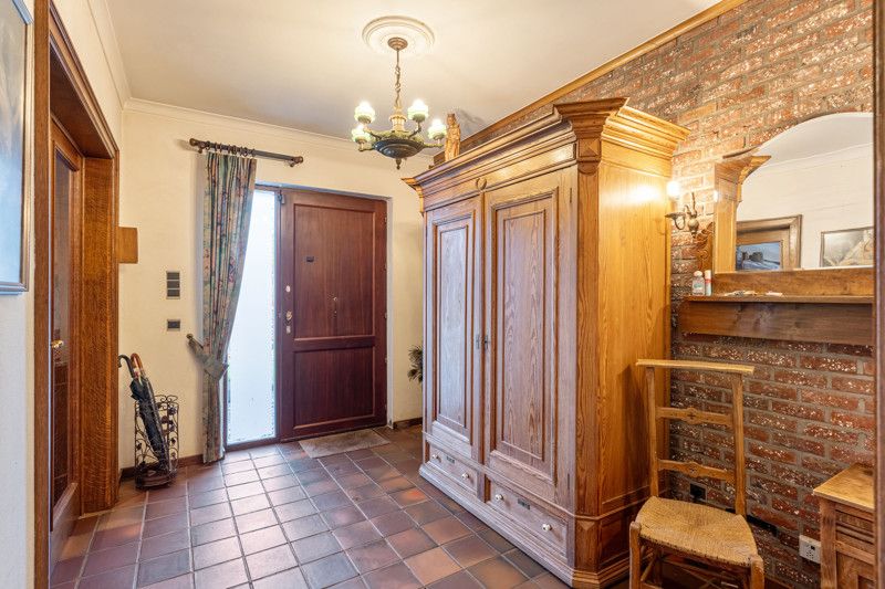 Statige villa op een perceel van 42are 70ca foto 21