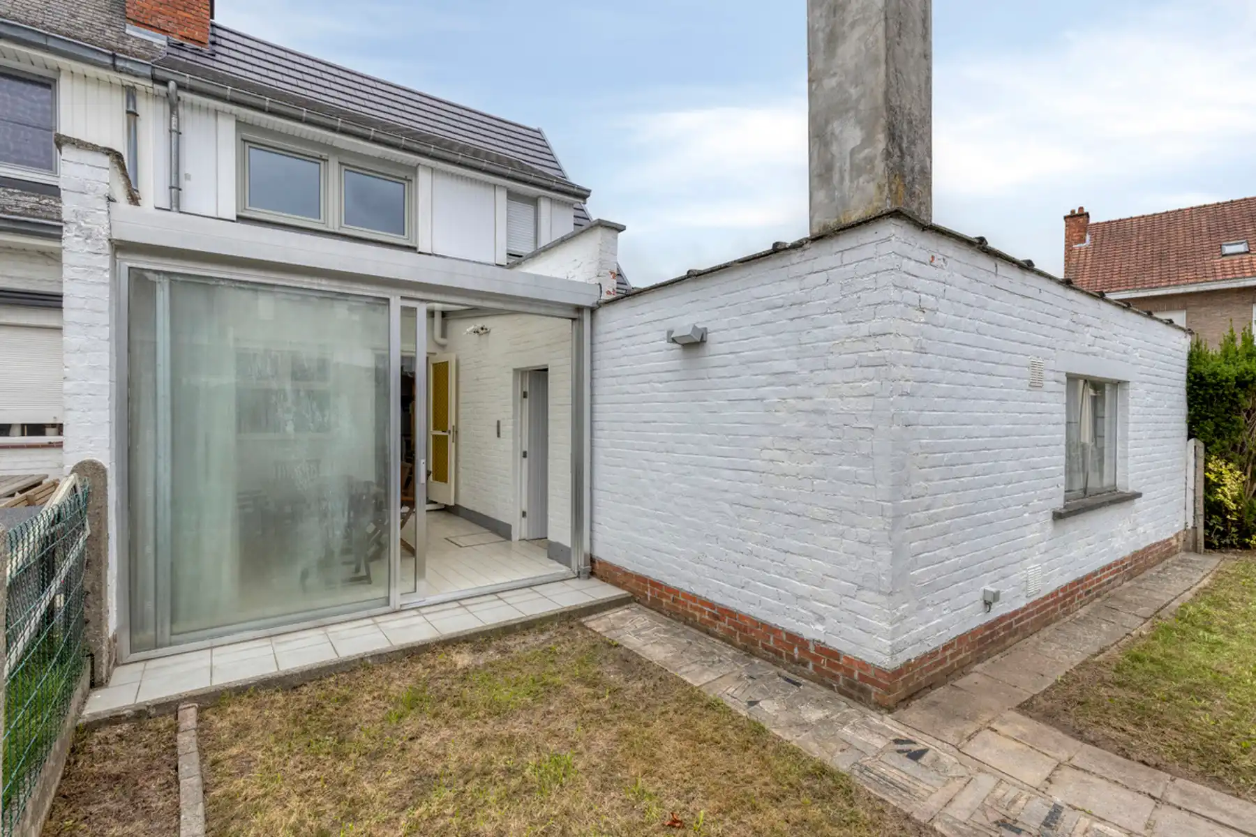 Instapklare centrum-woning pal bij centrum Buggenhout  foto 29