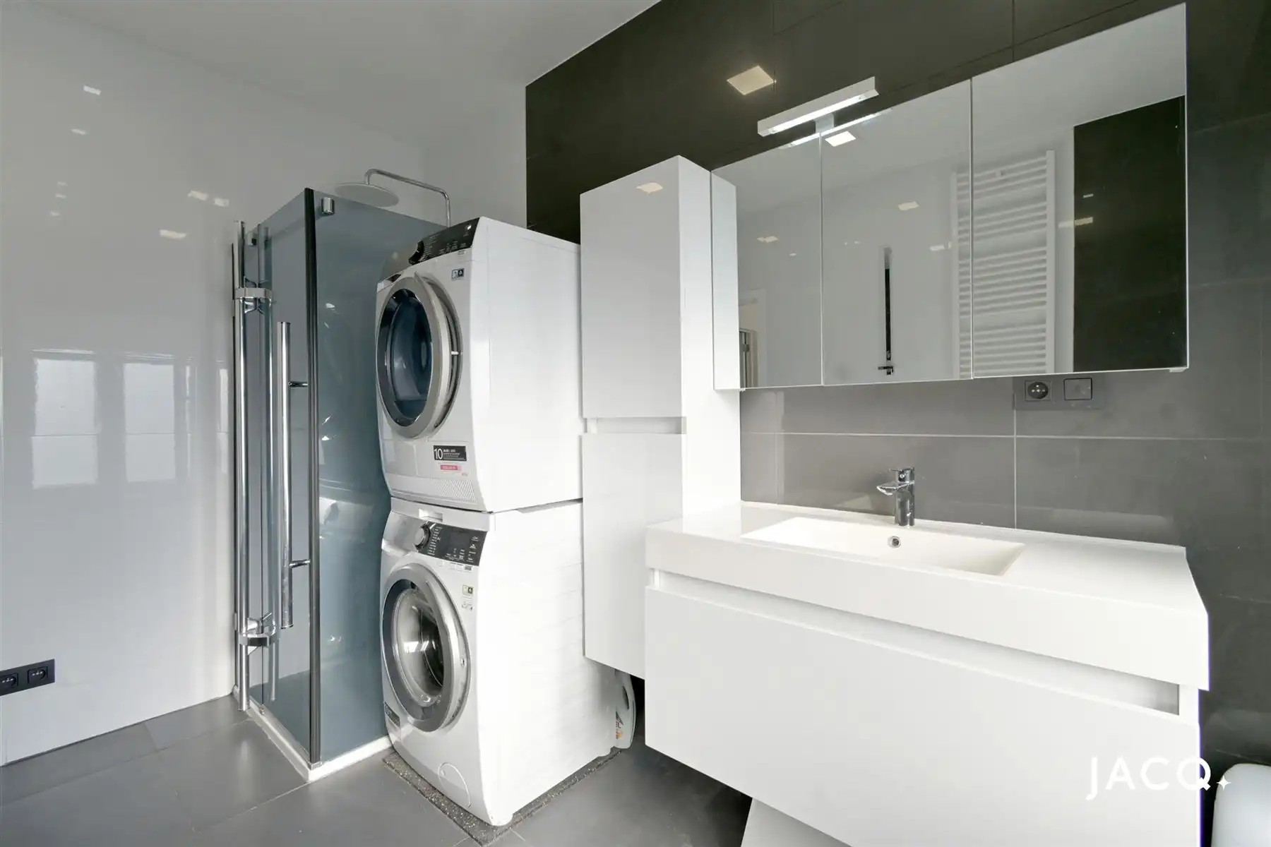 Instapklare woning met 3 slpk's en gezellige buitenruimte! foto 12