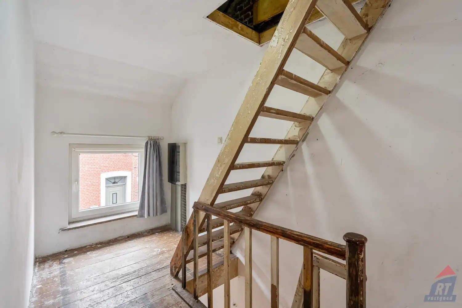 Interessant renovatieproject met veel potentieel, vlak bij het centrum en station van Landen foto 15