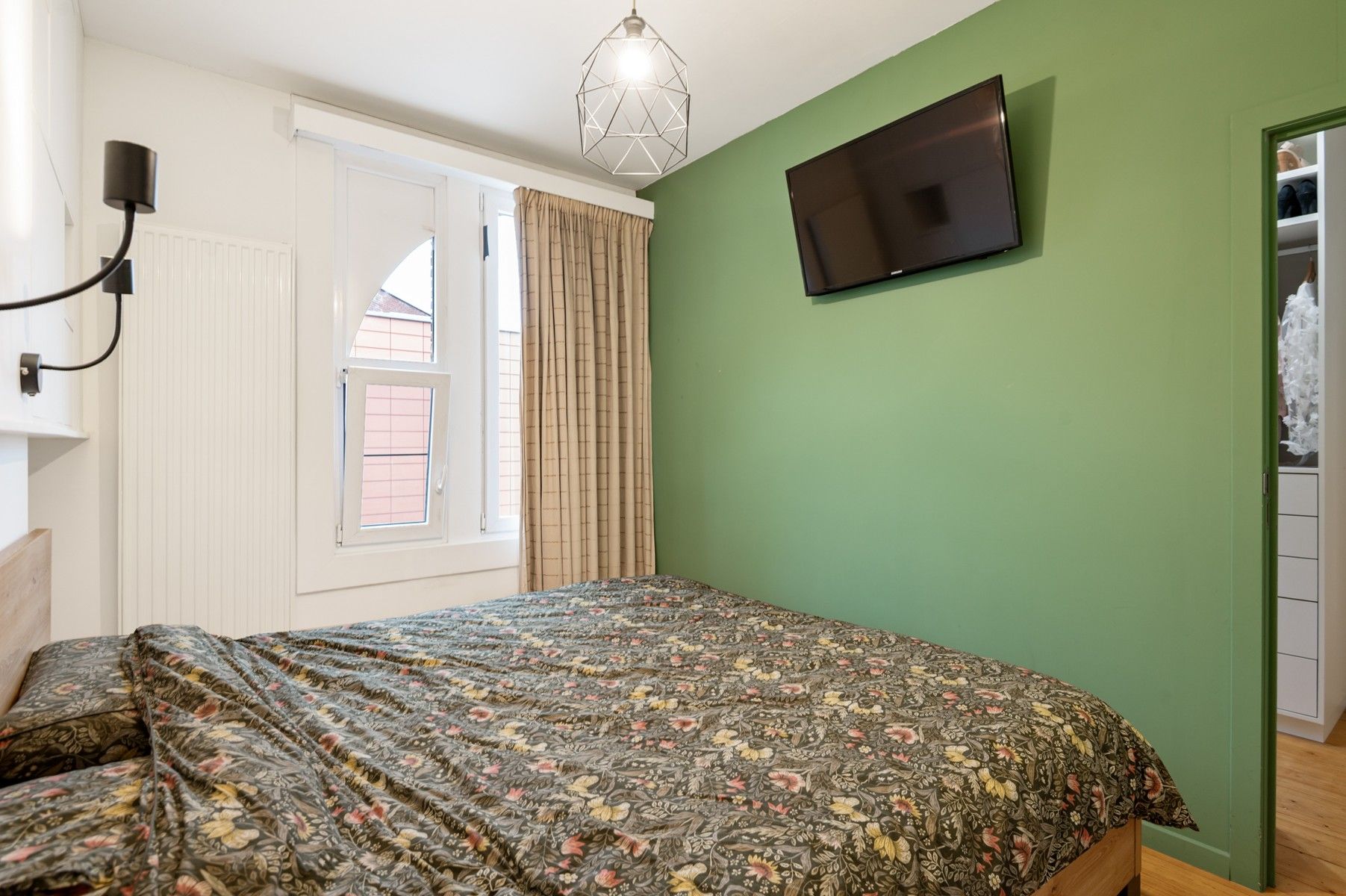 Woning met magazijn van 200 m² foto 12