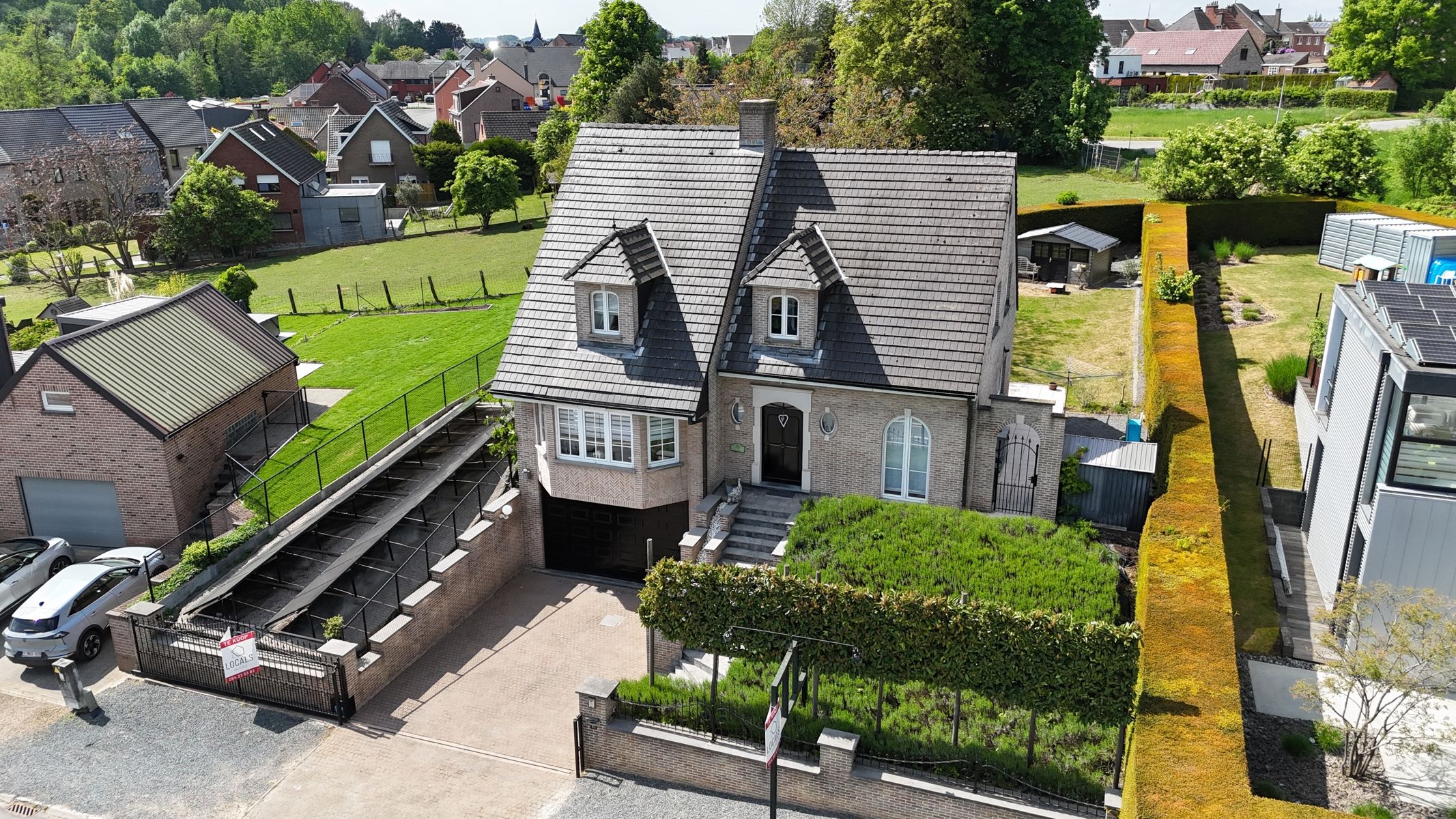 Instapklare en energiezuinige villa te Denderleeuw foto 3