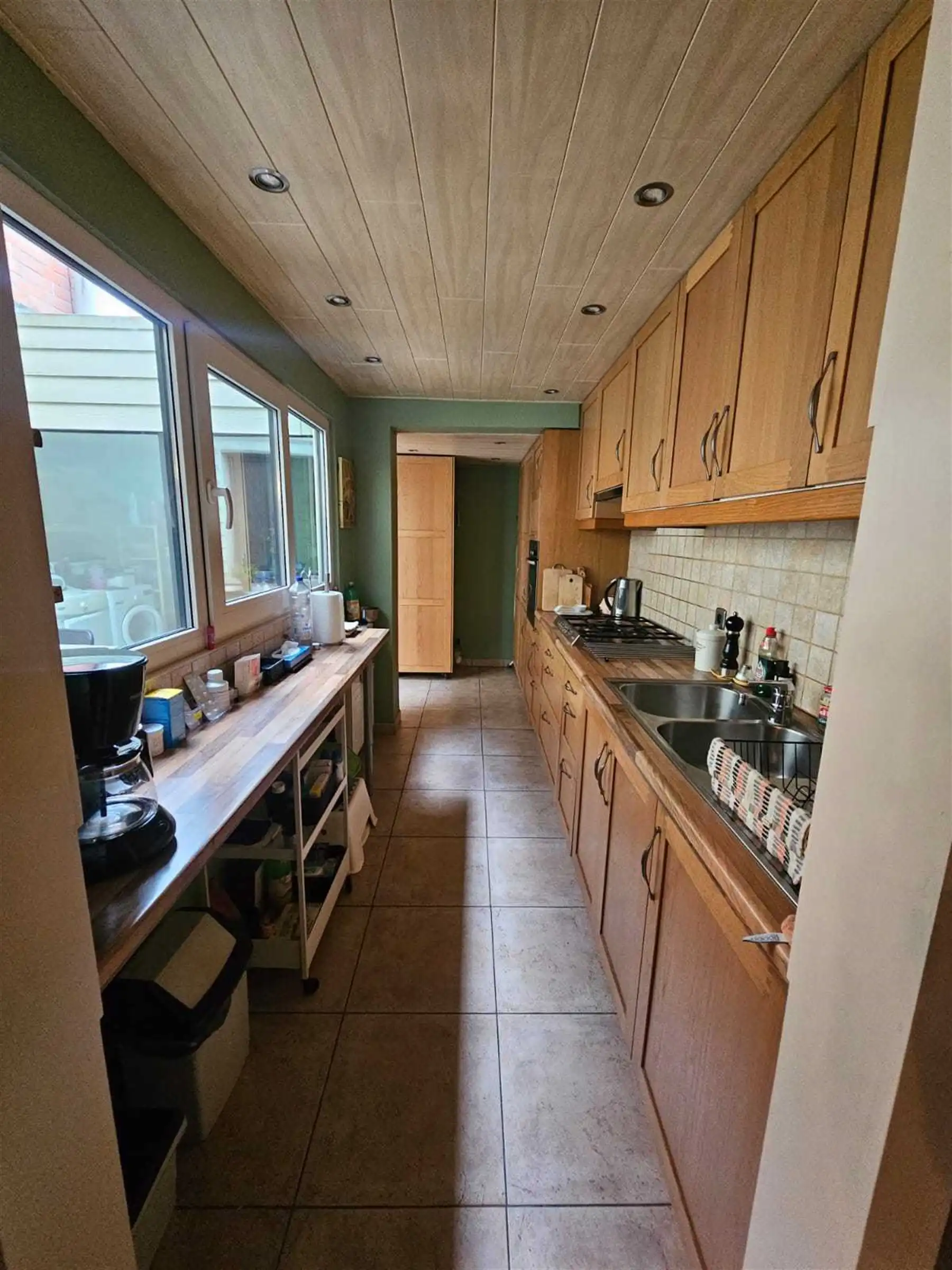 Bel-etage met ruime garage en atelier! foto 4