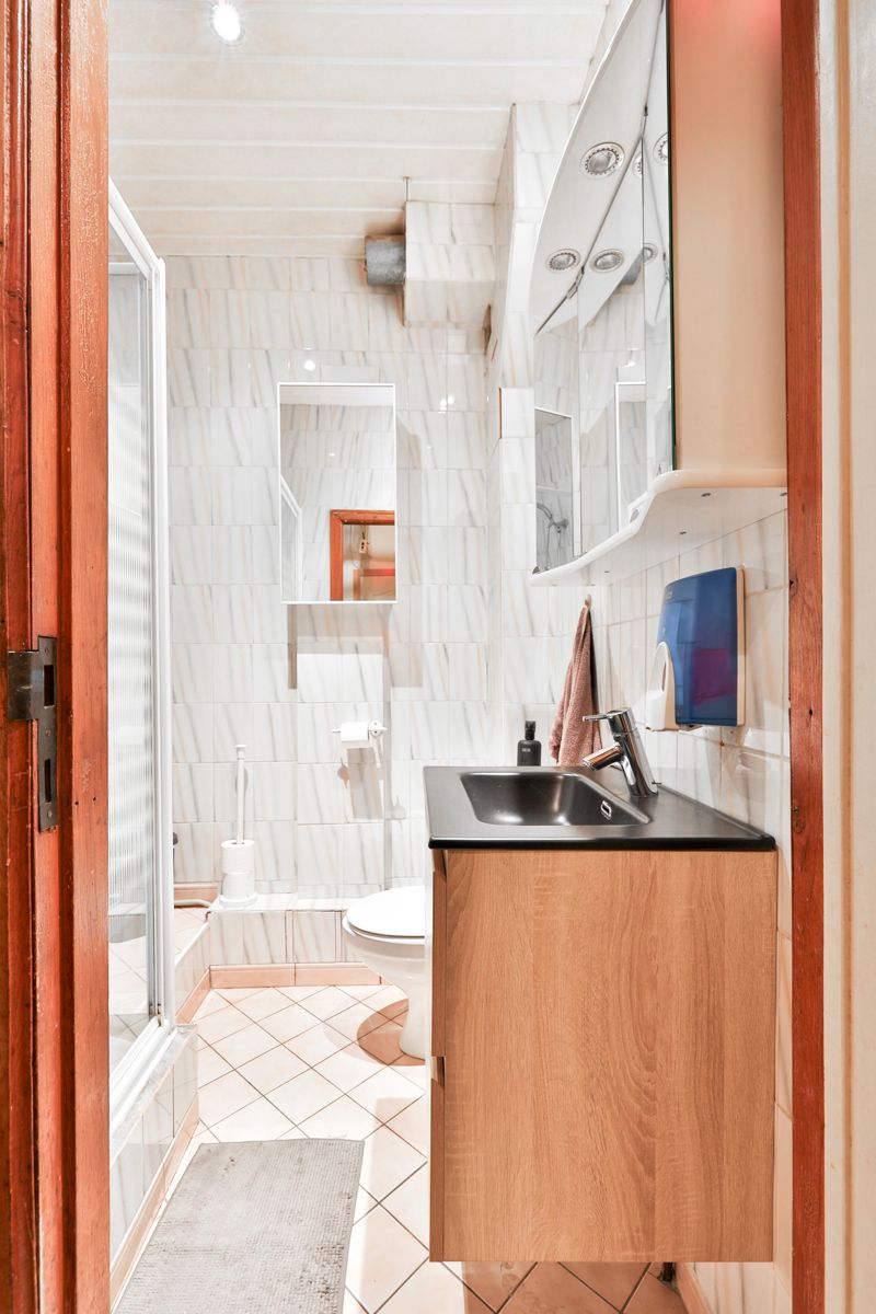 Veelzijdige meergezinswoning met massa’s potentieel foto 13