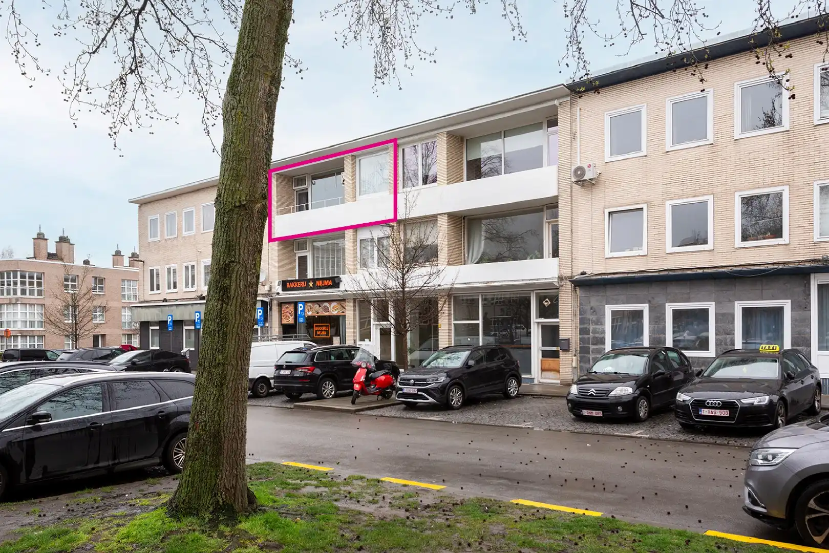 Ruim appartement met 3 slaapkamers en 2 terrassen foto 30
